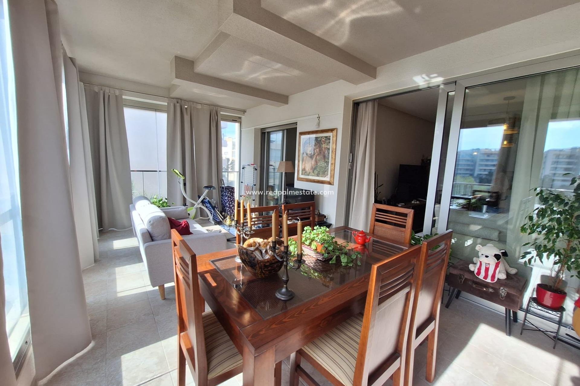 Reventa - Apartamento -
Orihuela Costa - Los Dolses