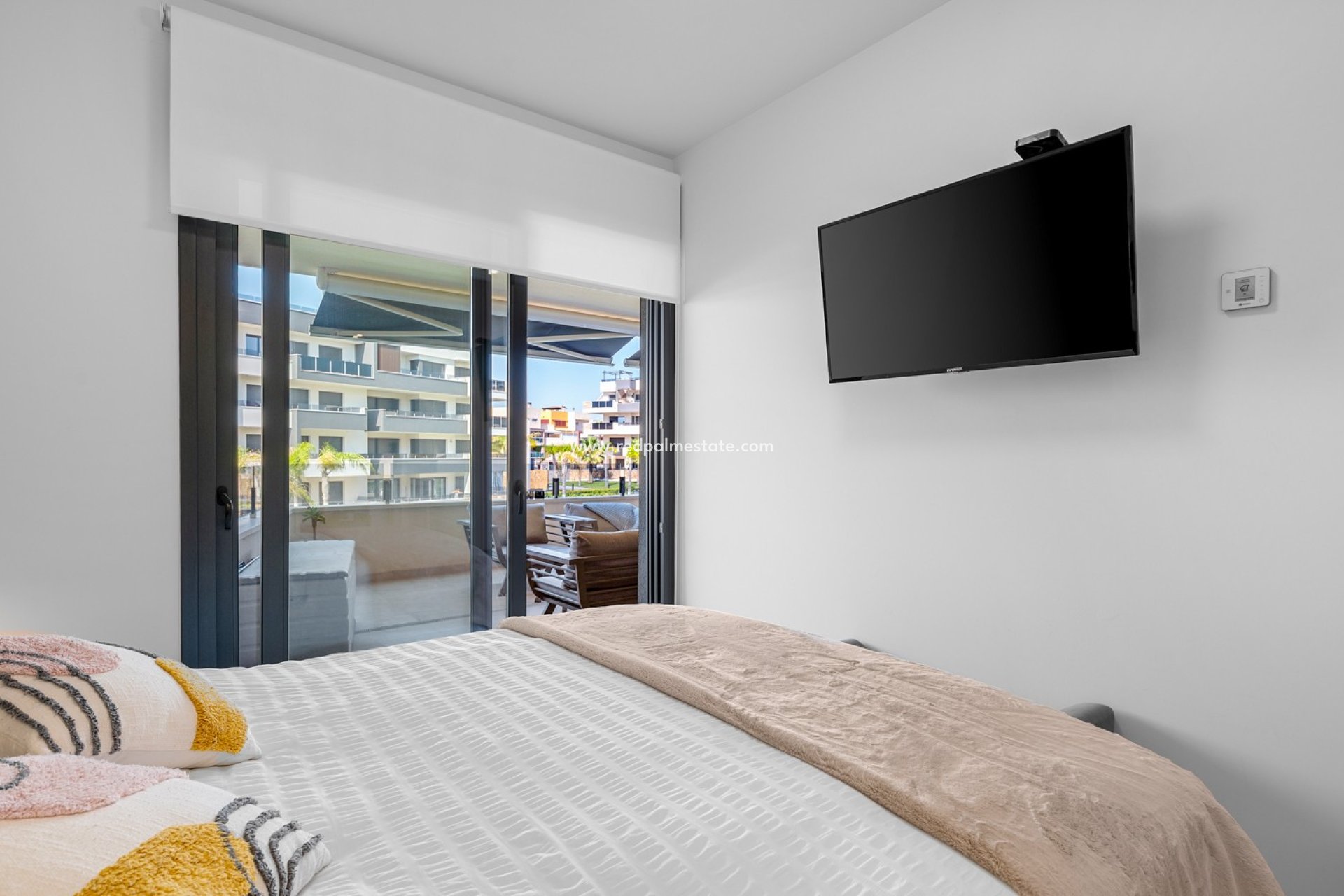 Reventa - Apartamento -
Orihuela Costa - Playa Flamenca