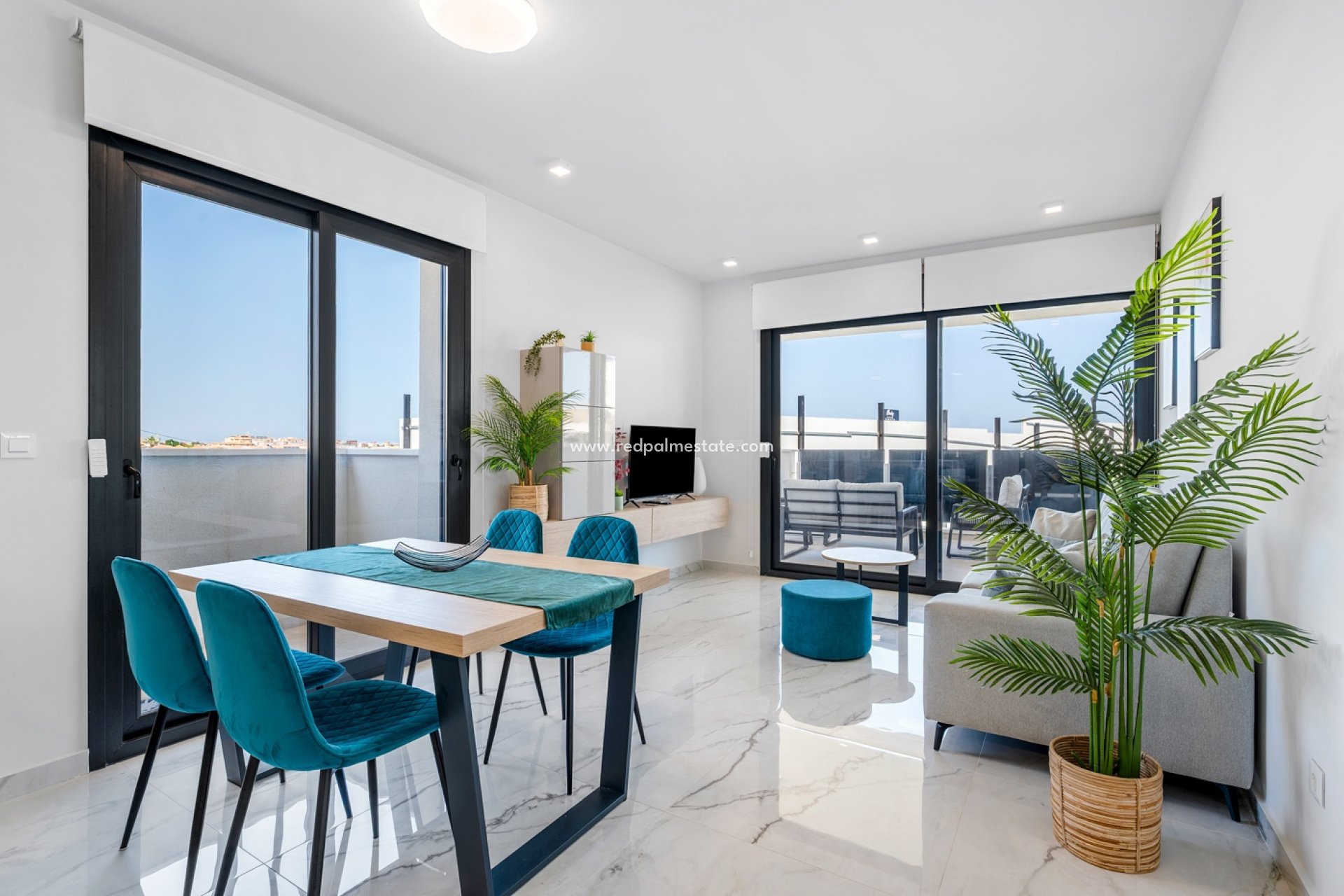 Reventa - Apartamento -
Orihuela Costa - Playa Flamenca