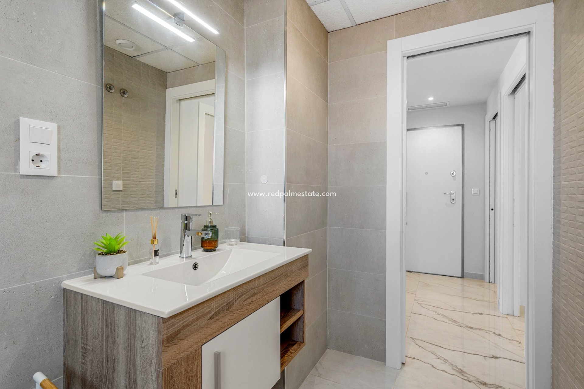 Reventa - Apartamento -
Orihuela Costa - Playa Flamenca