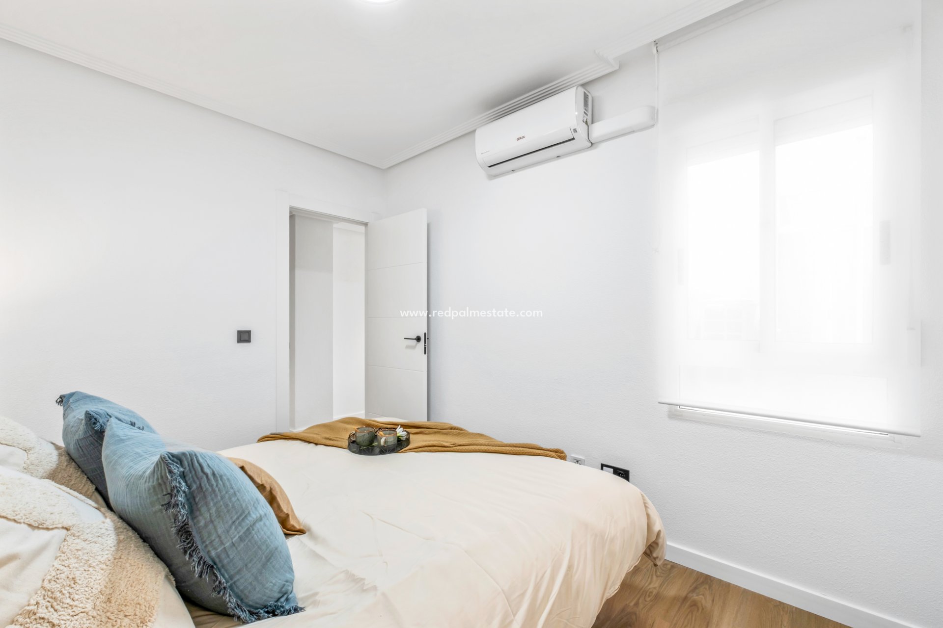 Reventa - Apartamento -
Orihuela Costa - Playa Flamenca