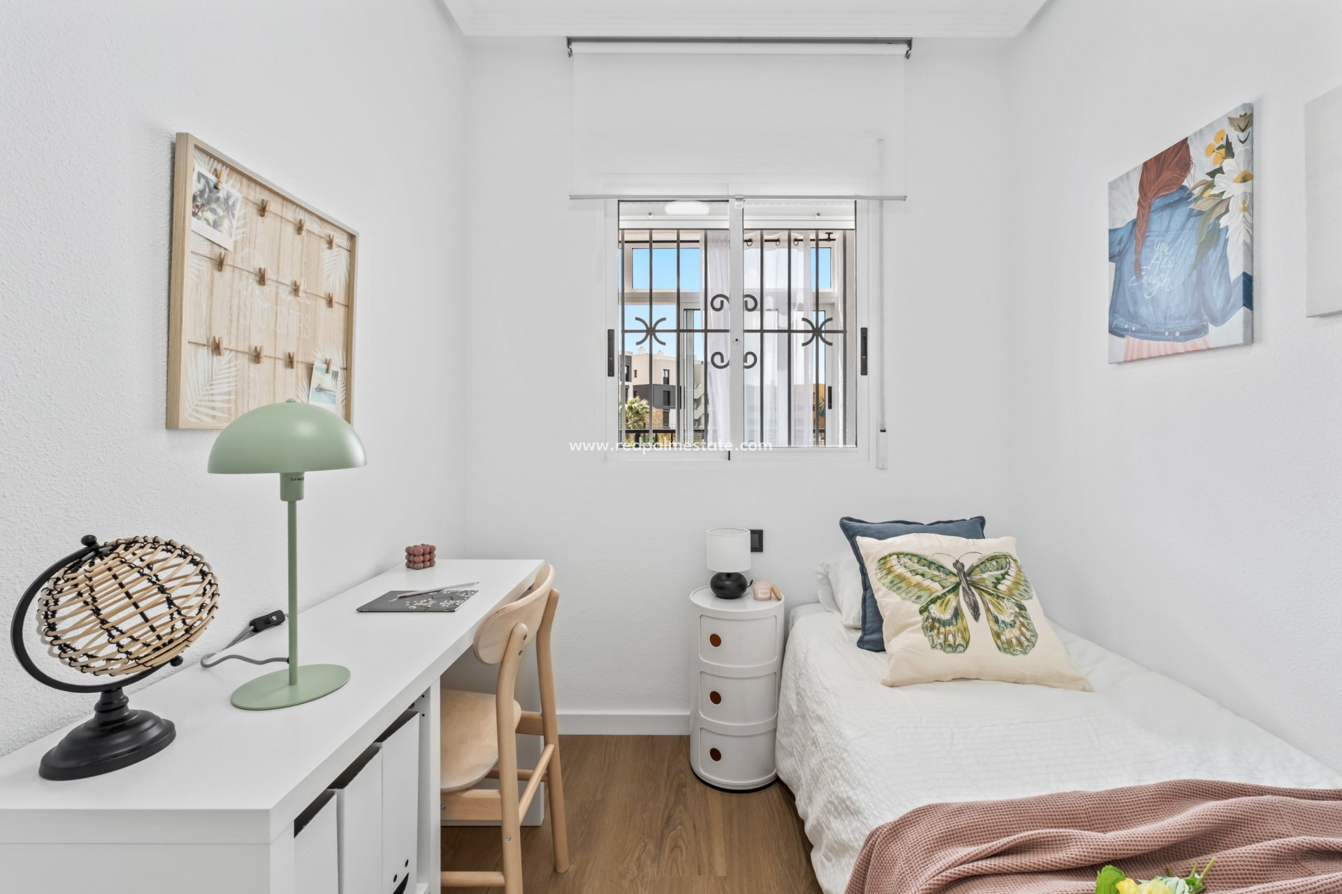 Reventa - Apartamento -
Orihuela Costa - Playa Flamenca