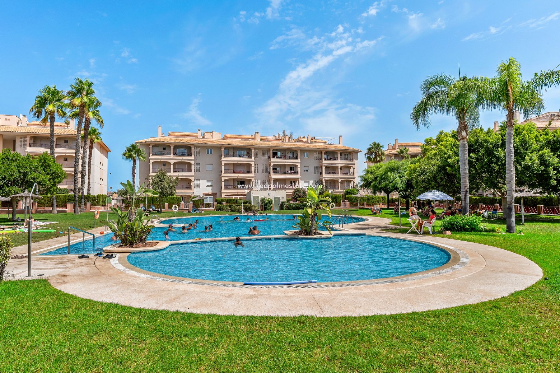 Reventa - Apartamento -
Orihuela Costa - Playa Flamenca