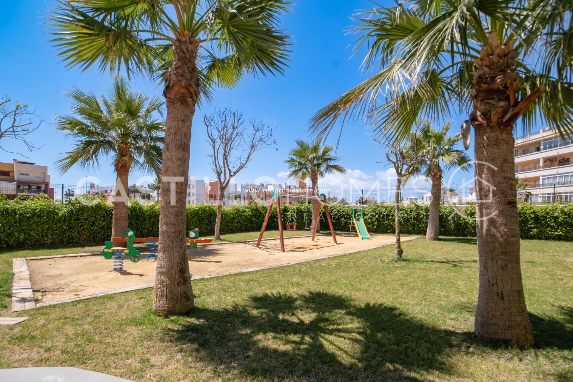 Reventa - Apartamento -
Orihuela Costa - Playa Flamenca