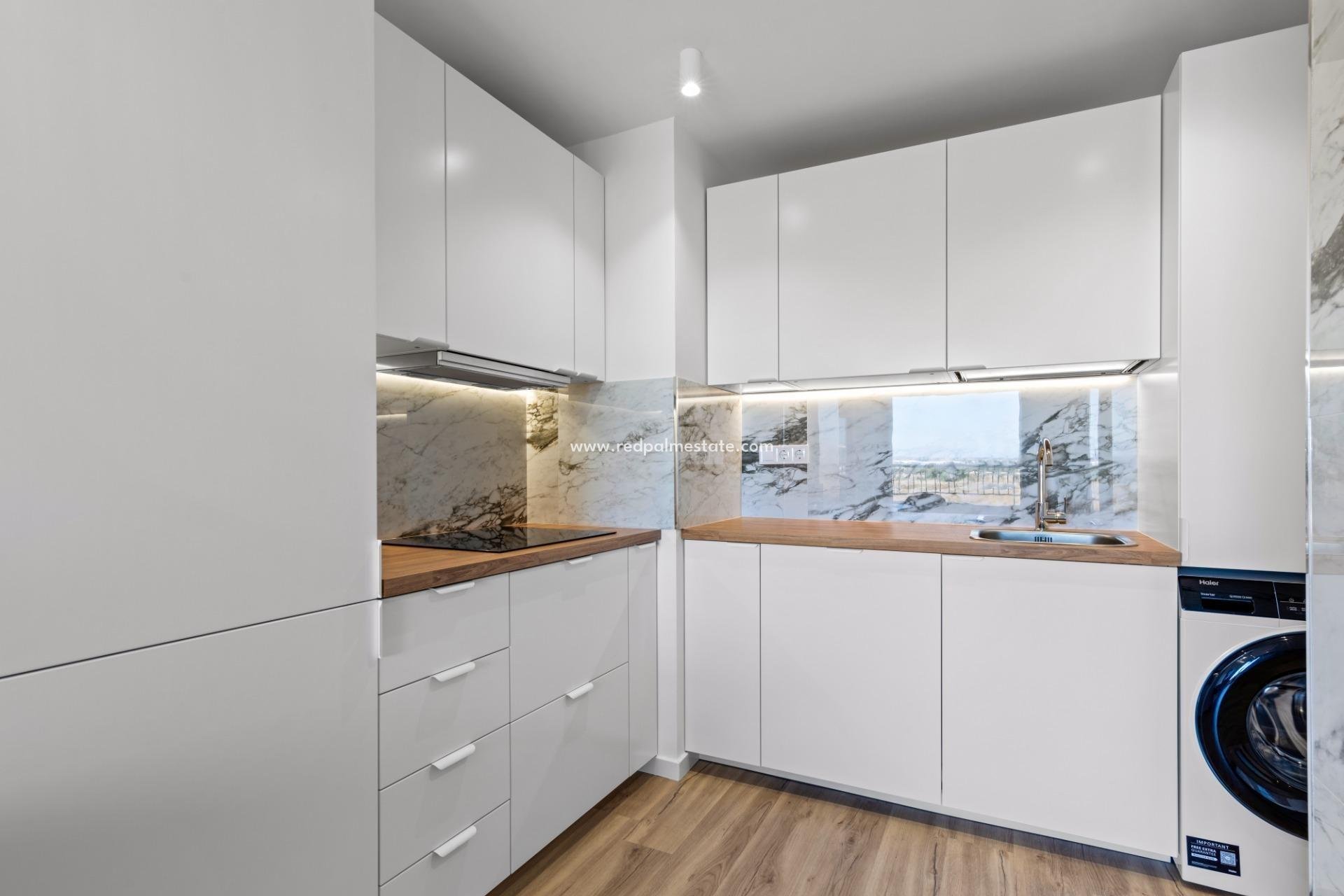 Reventa - Apartamento -
Orihuela Costa - Playa Flamenca