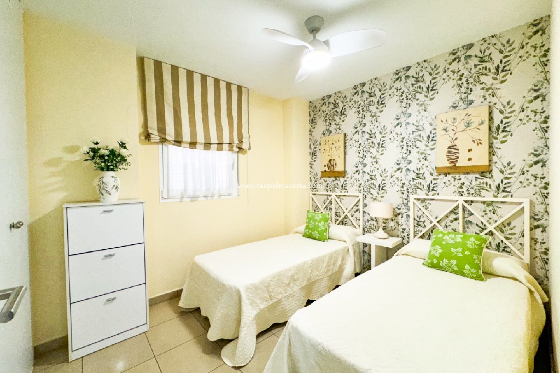 Reventa - Apartamento -
Orihuela Costa - Playa Flamenca