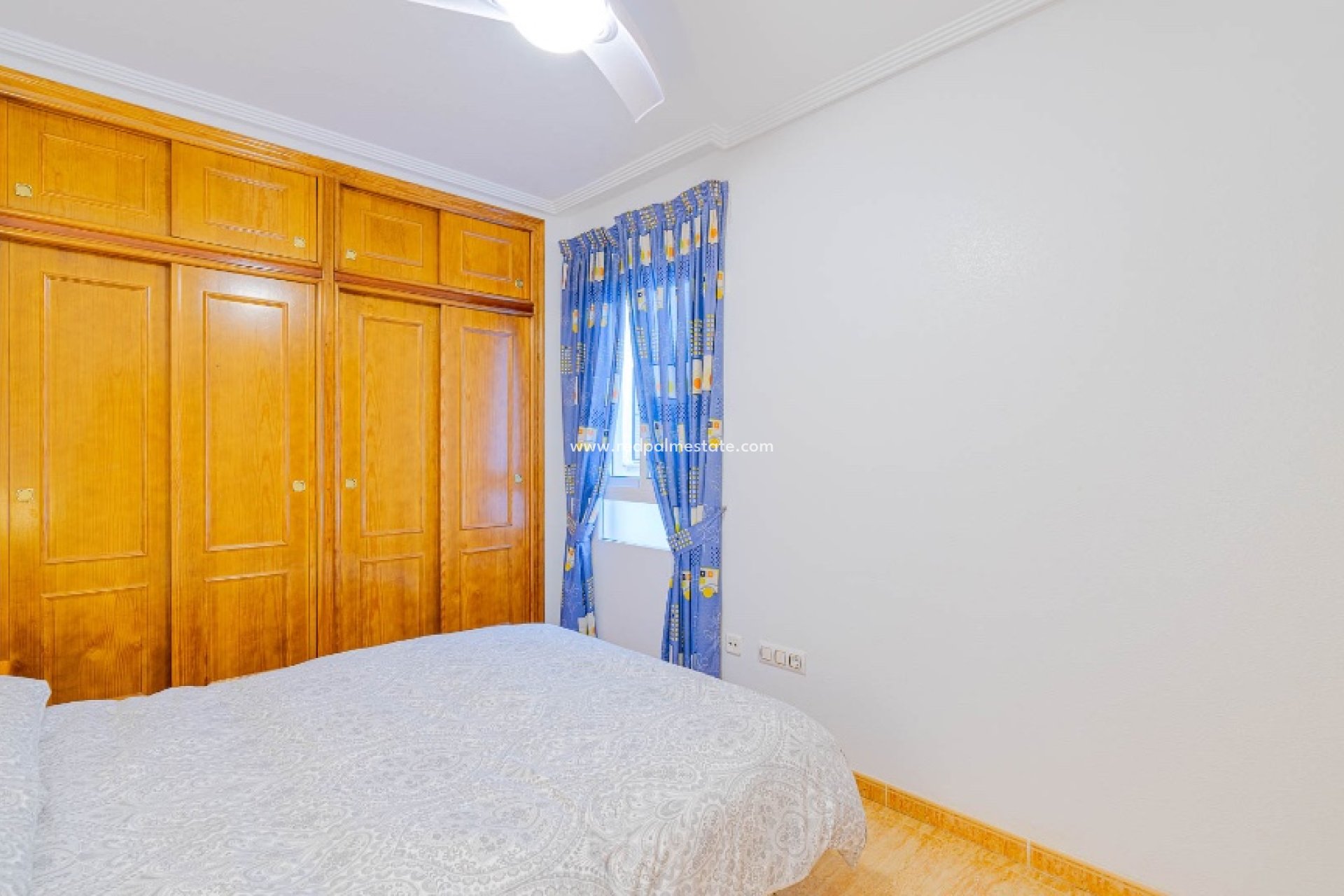 Reventa - Apartamento -
Orihuela Costa - Playa Flamenca