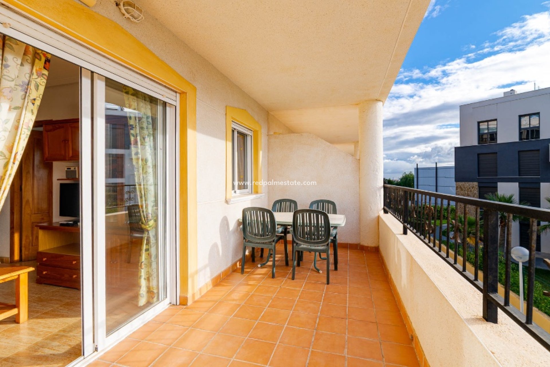 Reventa - Apartamento -
Orihuela Costa - Playa Flamenca