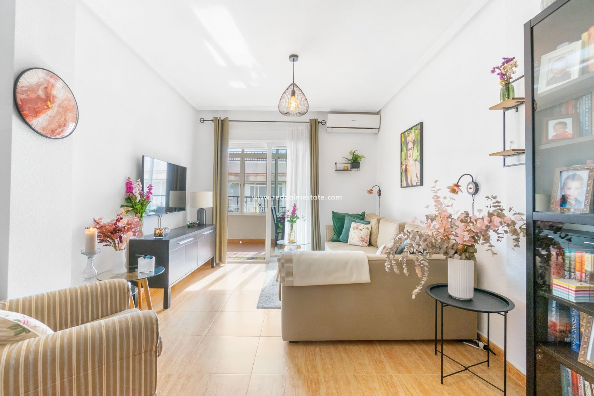 Reventa - Apartamento -
Orihuela Costa - Playa Flamenca