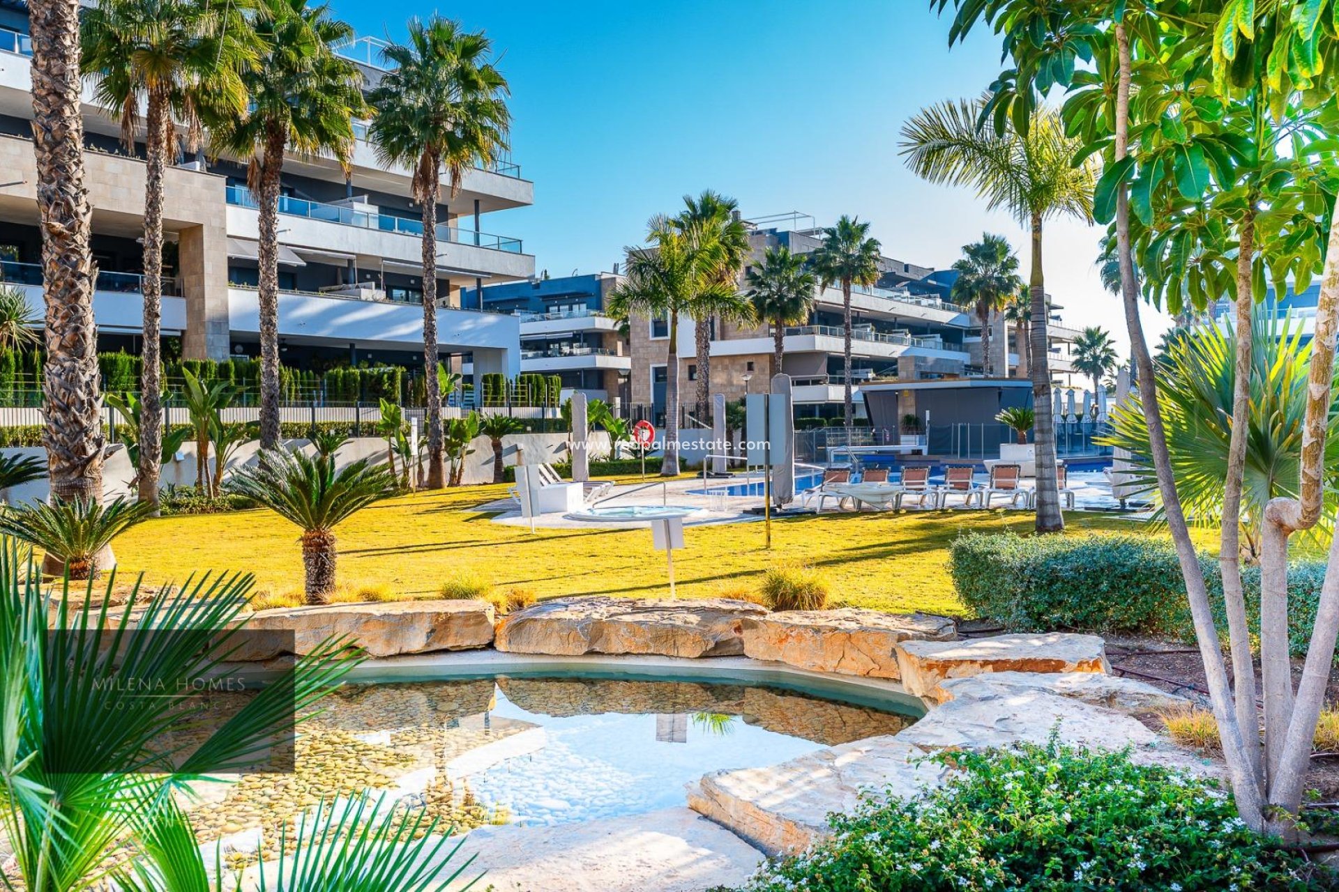 Reventa - Apartamento -
Orihuela Costa - Playa Flamenca