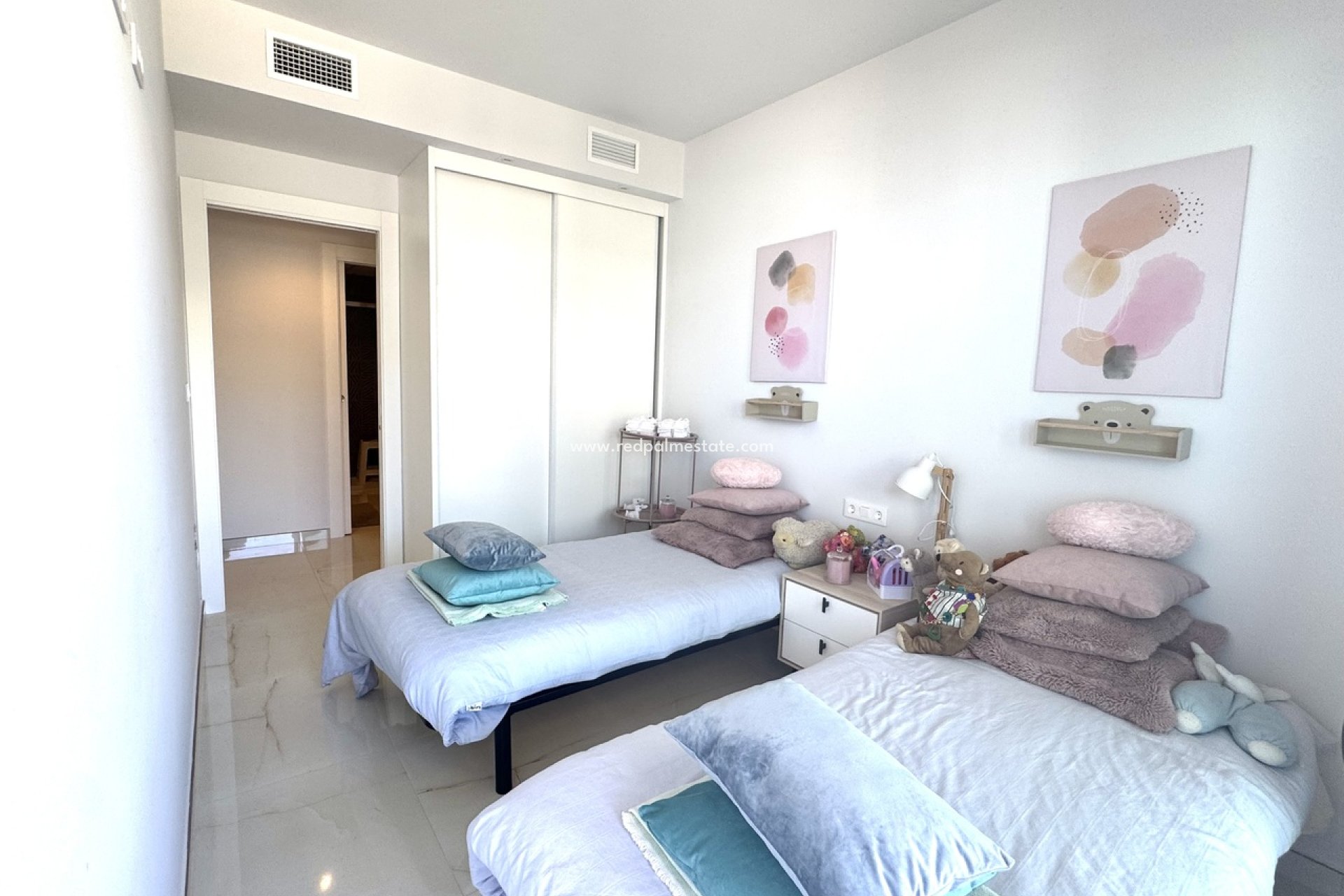 Reventa - Apartamento -
Orihuela Costa - Playa Flamenca