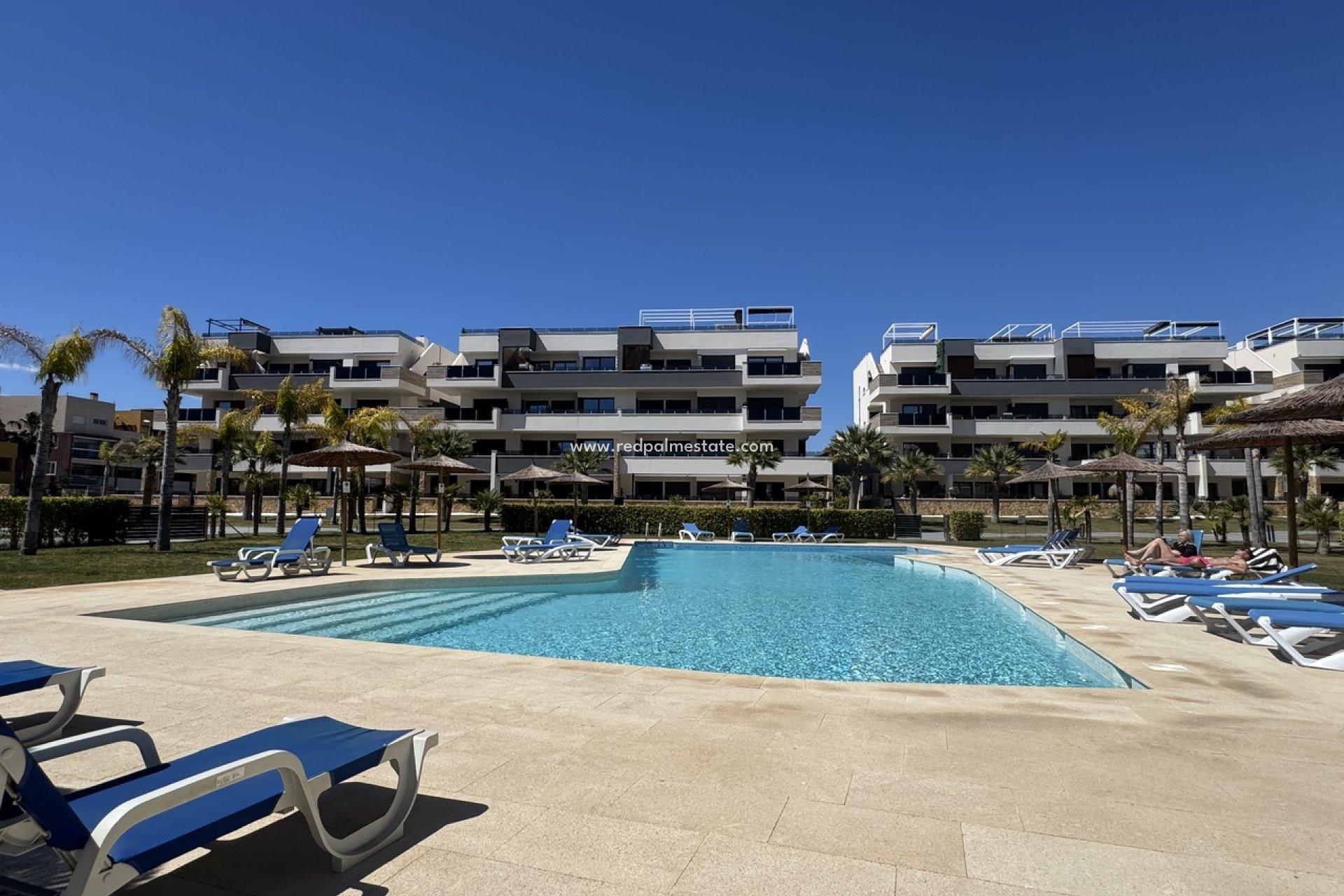 Reventa - Apartamento -
Orihuela Costa - Playa Flamenca