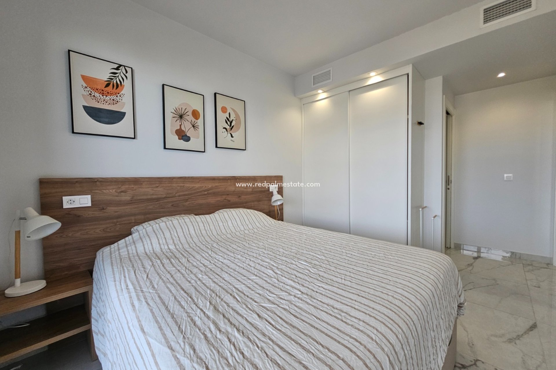 Reventa - Apartamento -
Orihuela Costa - Playa Flamenca