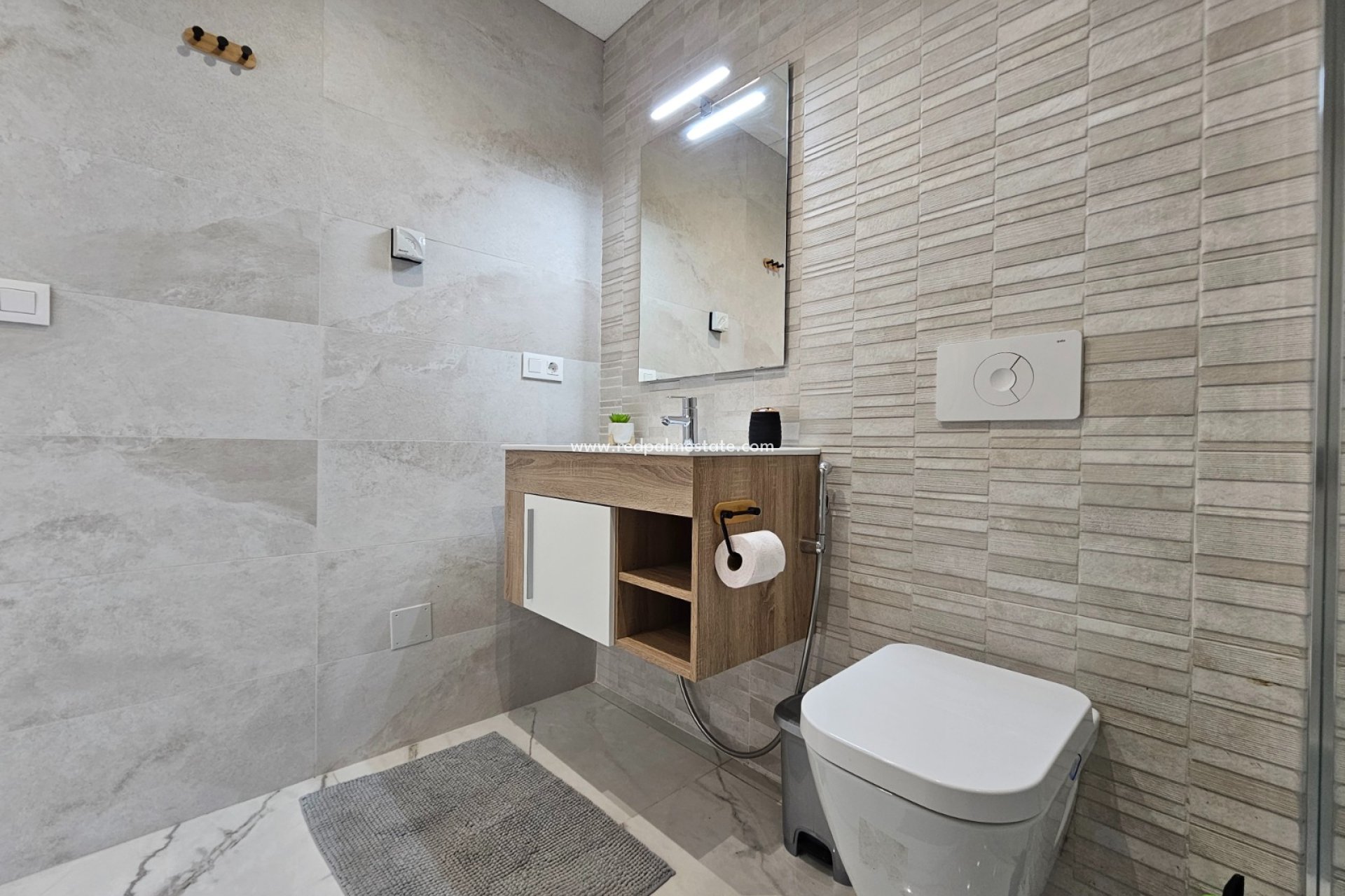 Reventa - Apartamento -
Orihuela Costa - Playa Flamenca