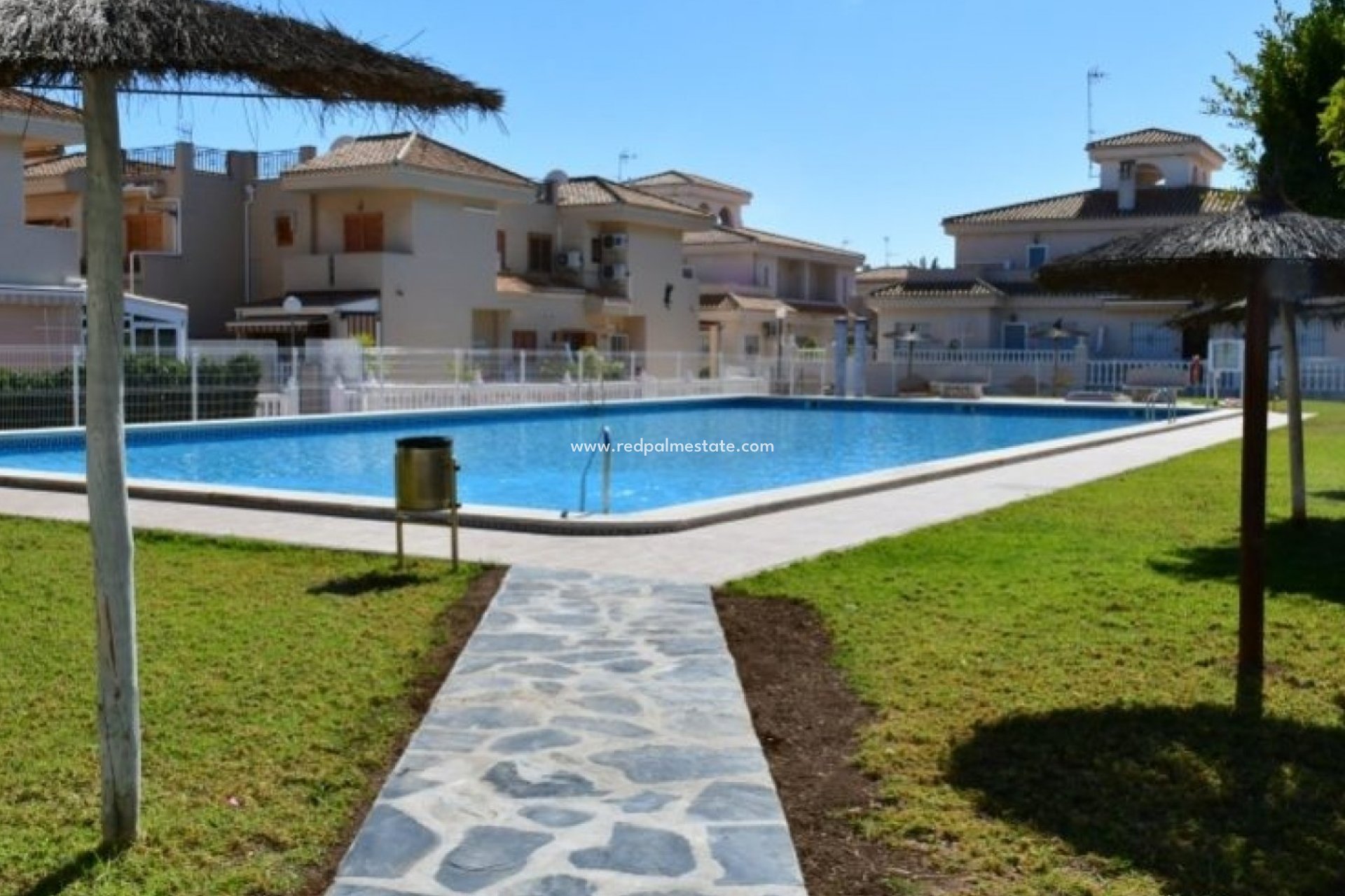 Reventa - Apartamento -
Orihuela Costa - Playa Flamenca