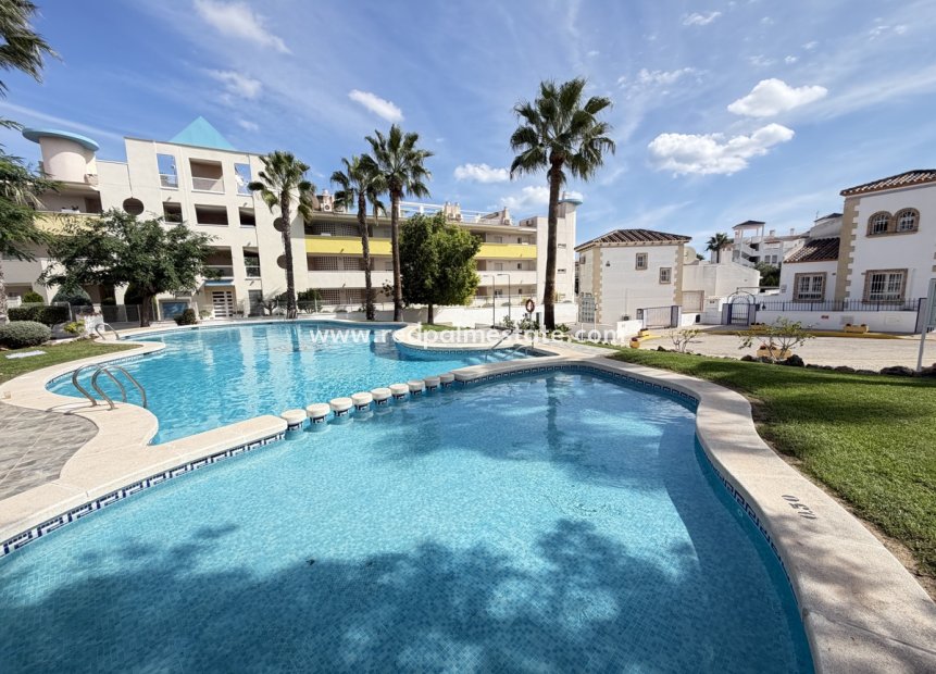 Reventa - Apartamento -
Orihuela Costa - Villamartín