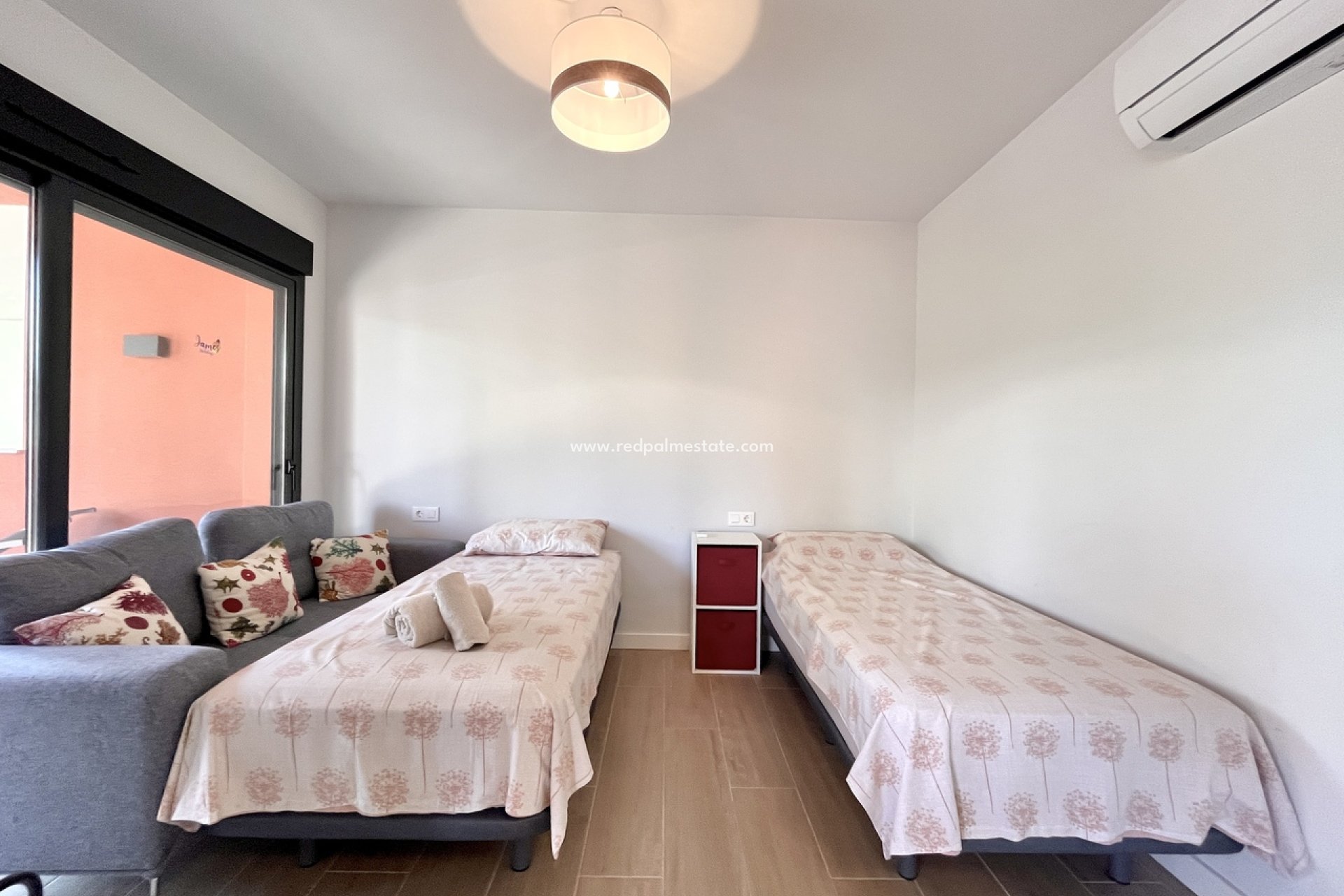 Reventa - Apartamento -
Orihuela Costa - Villamartín