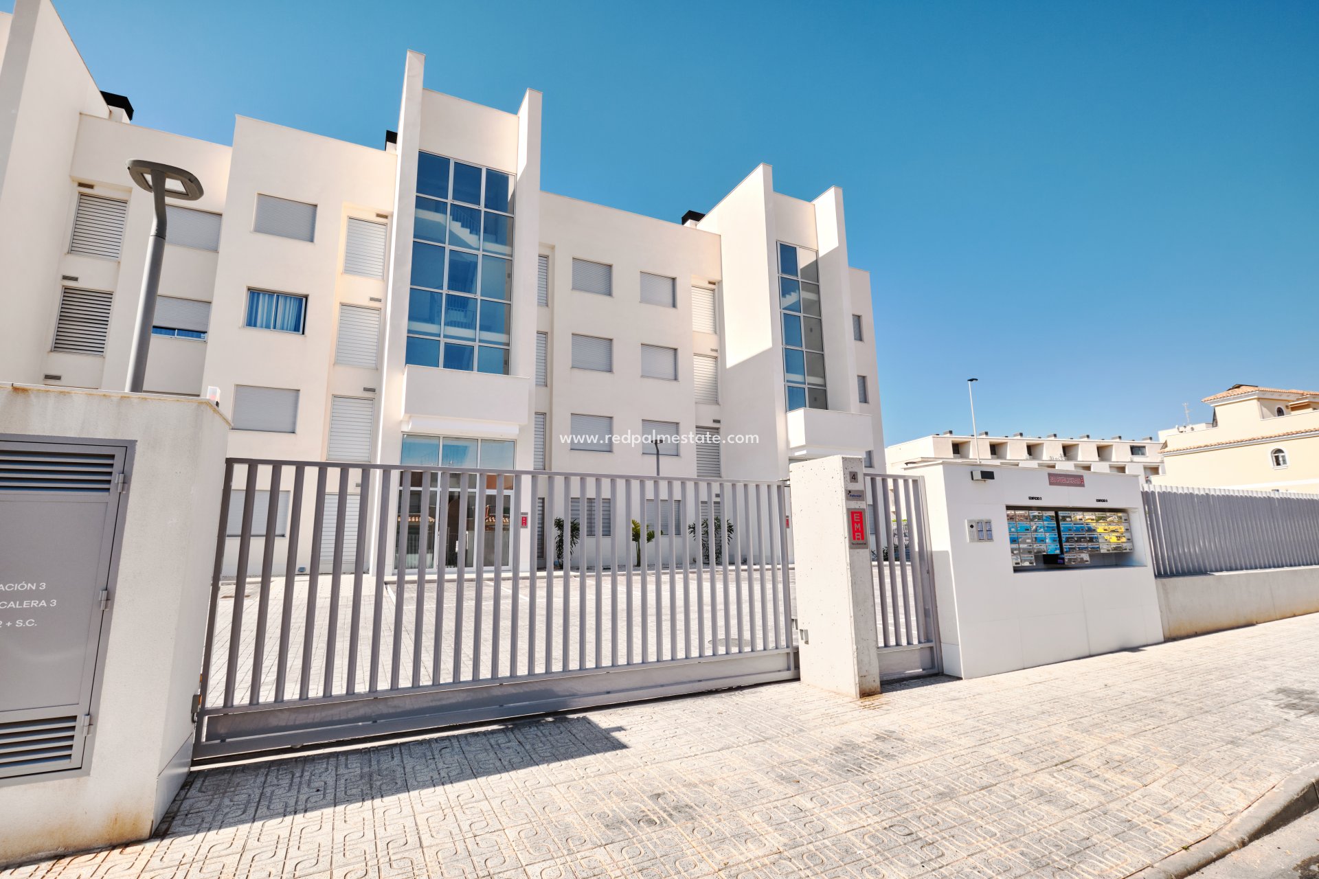 Reventa - Apartamento -
Orihuela Costa - Villamartín