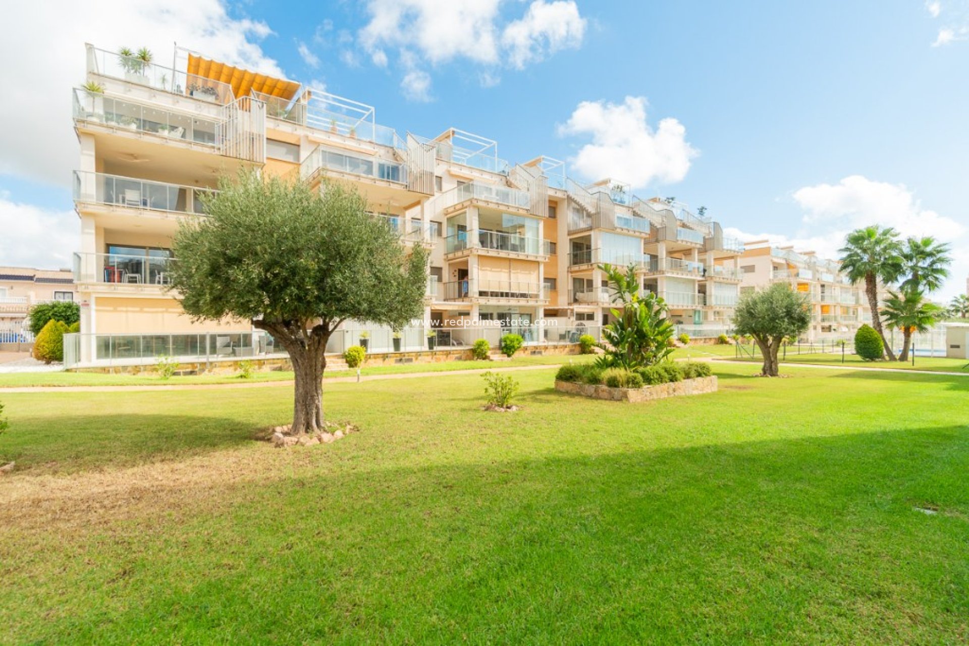 Reventa - Apartamento -
Orihuela Costa - Villamartín