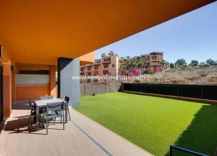 Reventa - Apartamento -
Orihuela Costa - Villamartín