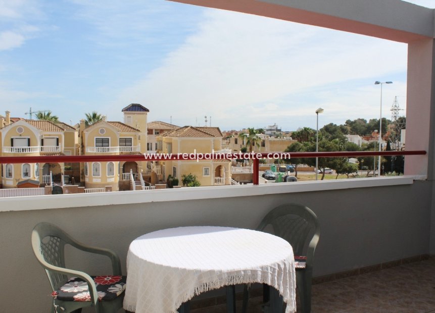 Reventa - Apartamento -
Orihuela Costa - Villamartín