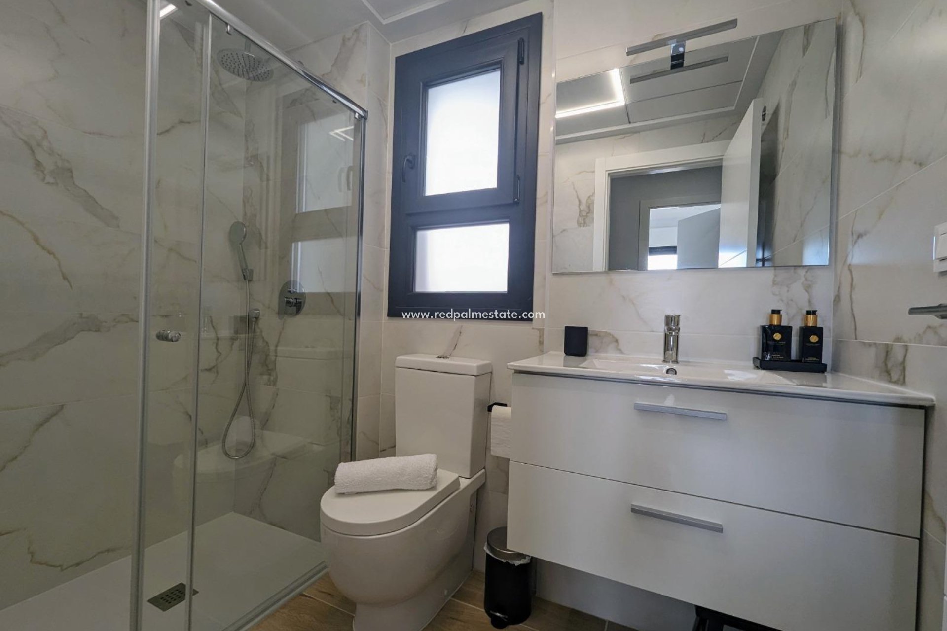 Reventa - Apartamento -
Orihuela Costa - Villamartín
