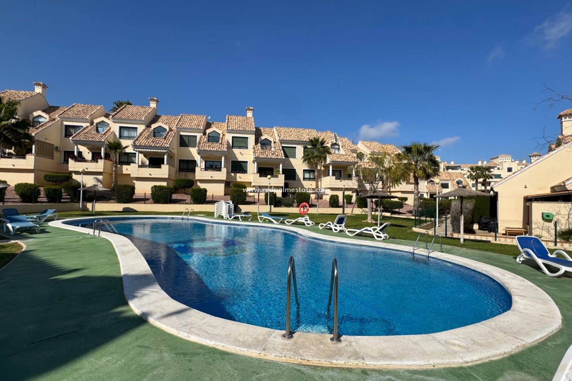 Reventa - Apartamento -
Orihuela Costa - Villamartín