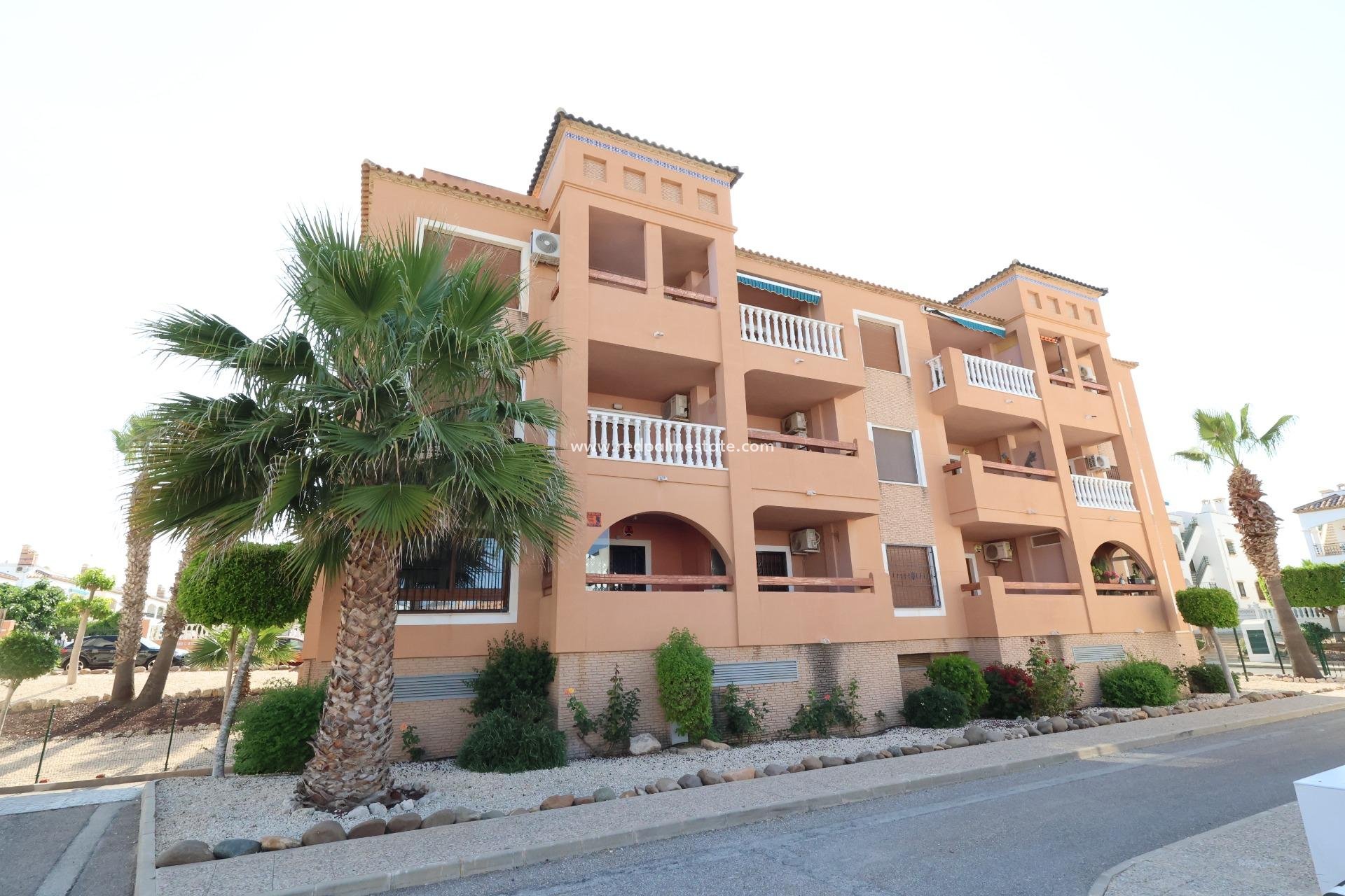 Reventa - Apartamento -
Orihuela Costa - Villamartín