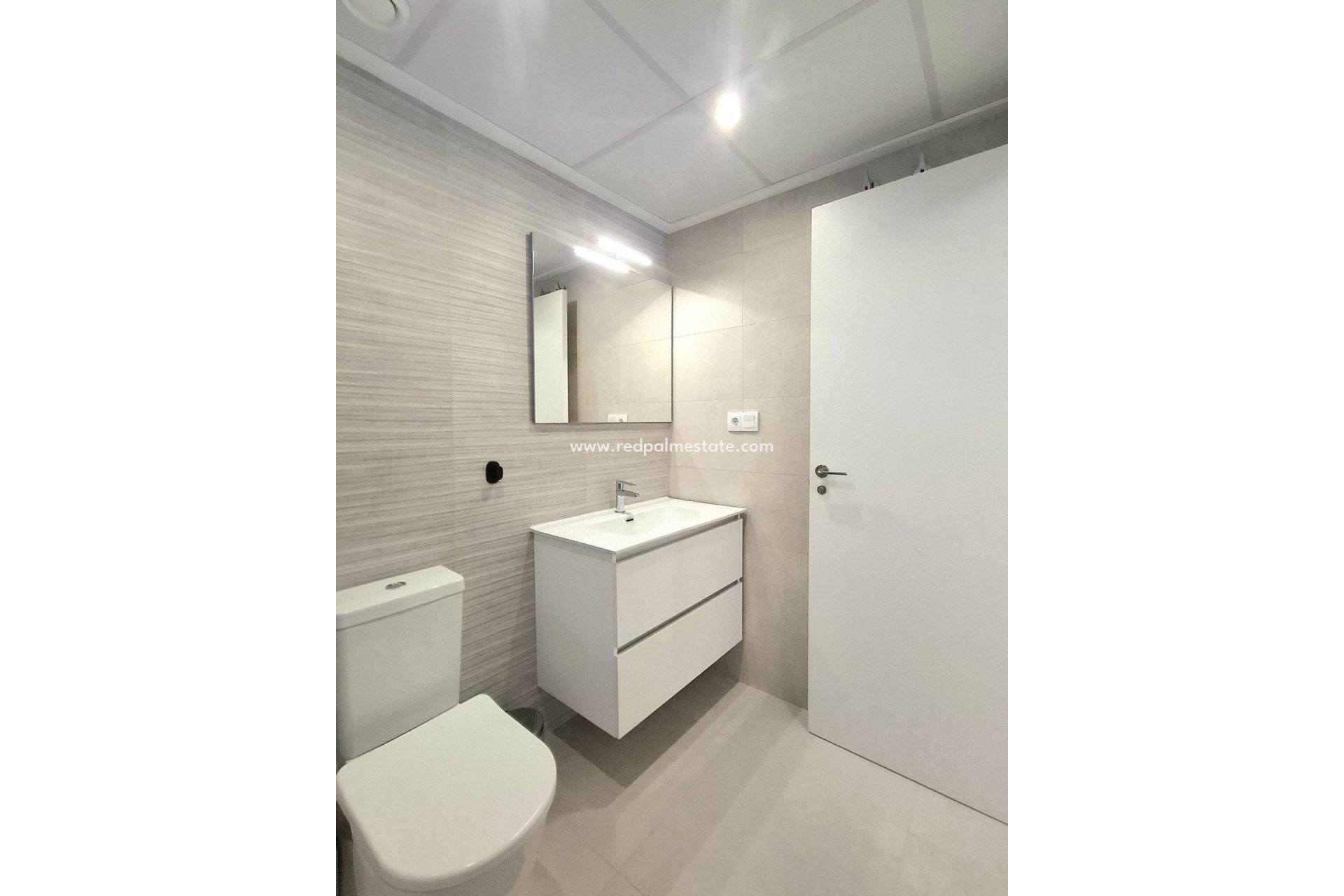 Reventa - Apartamento -
Orihuela Costa - Villamartín