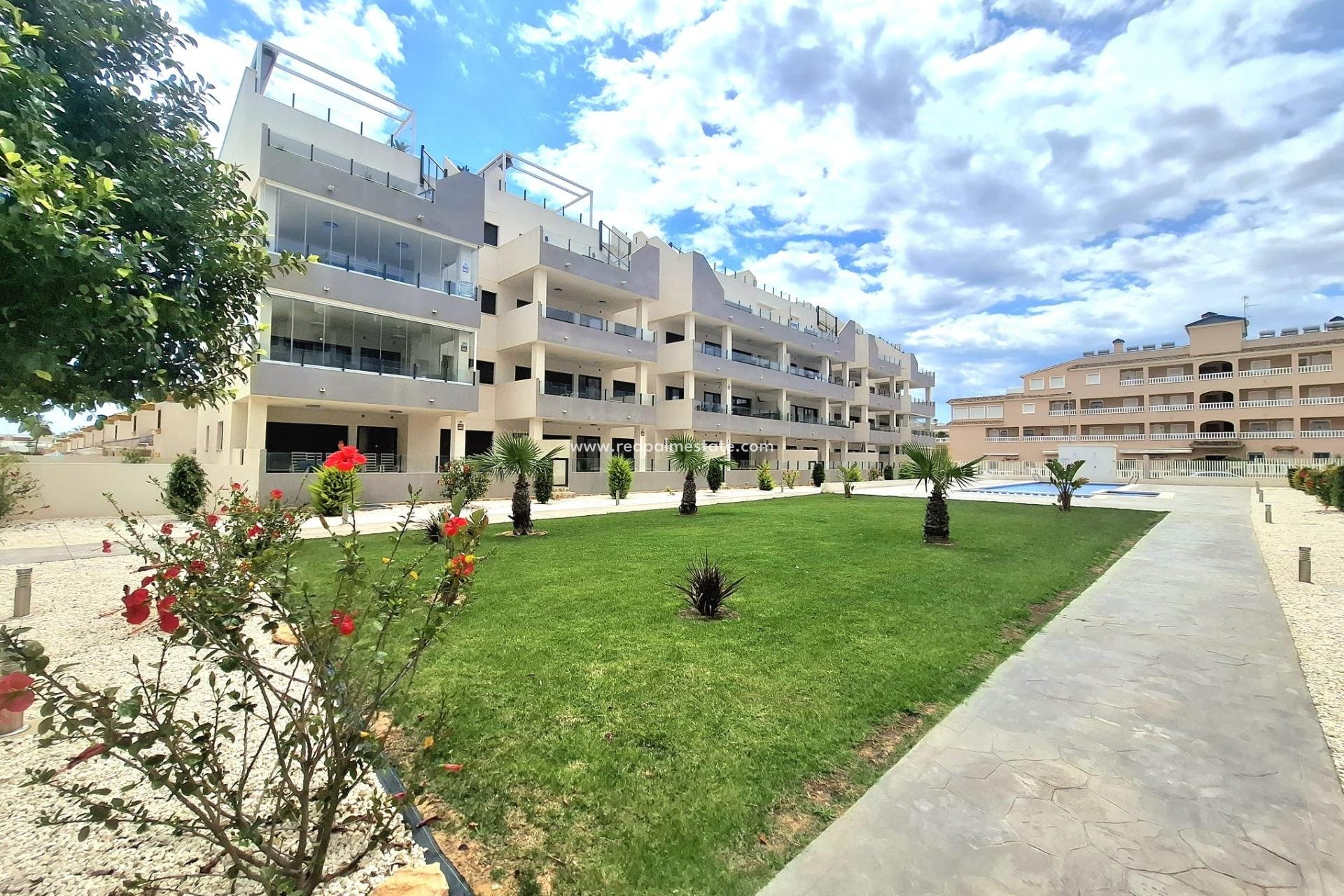 Reventa - Apartamento -
Orihuela Costa - Villamartín