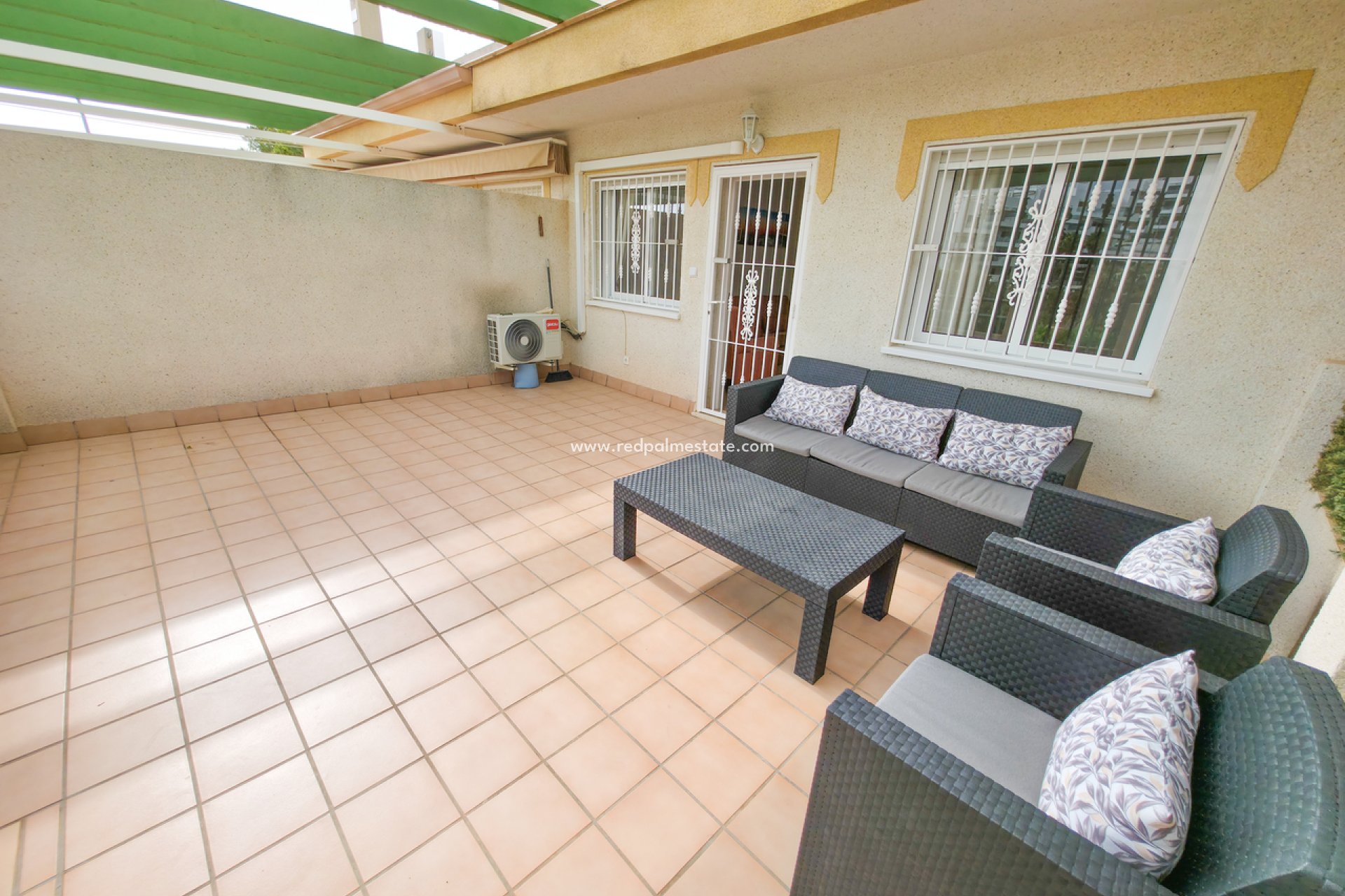 Reventa - Apartamento -
Orihuela Costa - Villamartín
