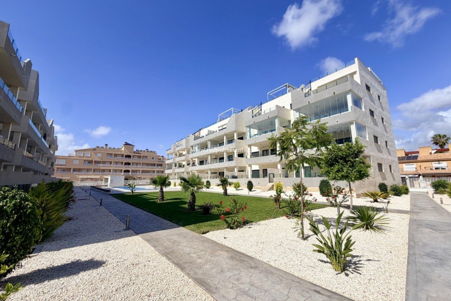 Reventa - Apartamento -
Orihuela Costa