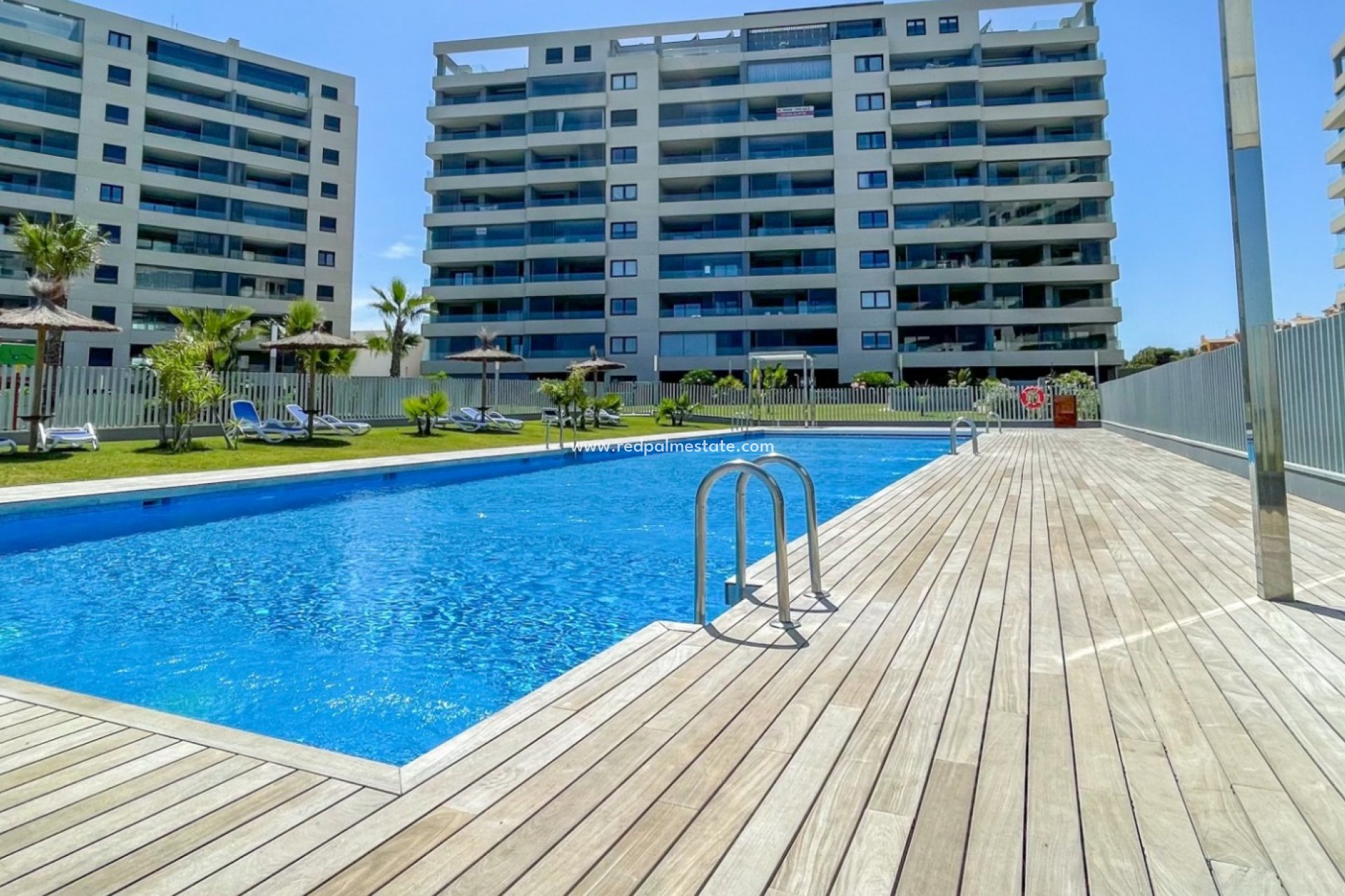 Reventa - Apartamento -
Orihuela Costa