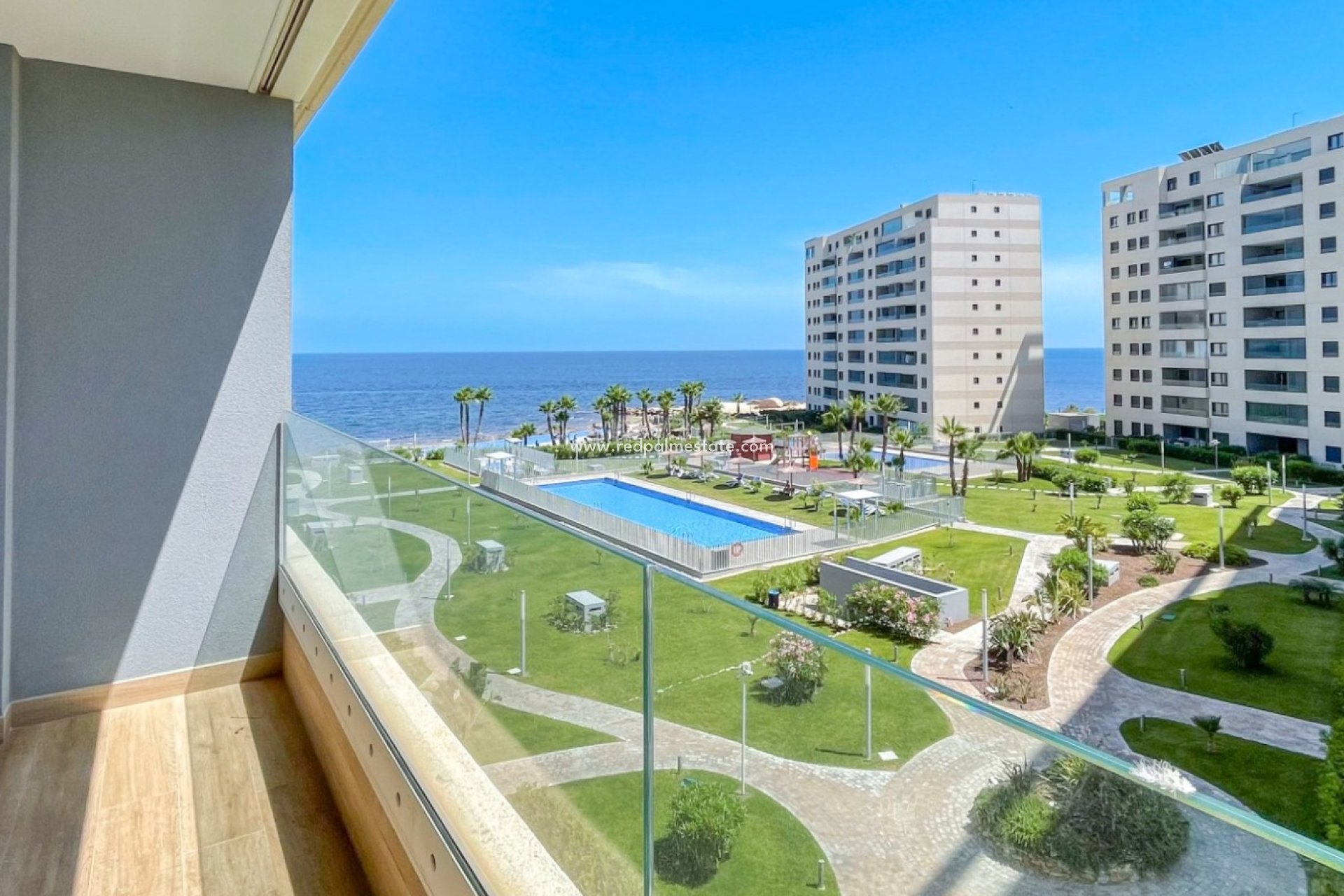 Reventa - Apartamento -
Orihuela Costa