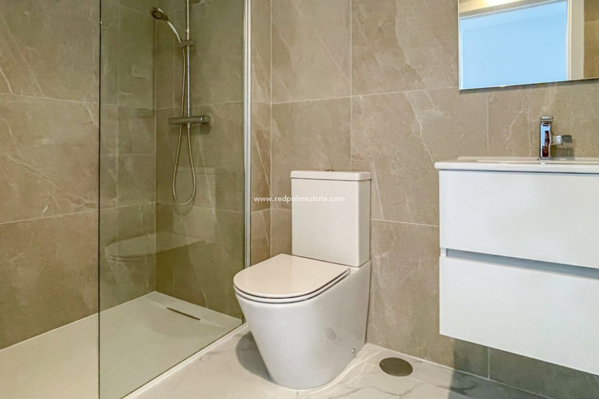 Reventa - Apartamento -
Orihuela Costa