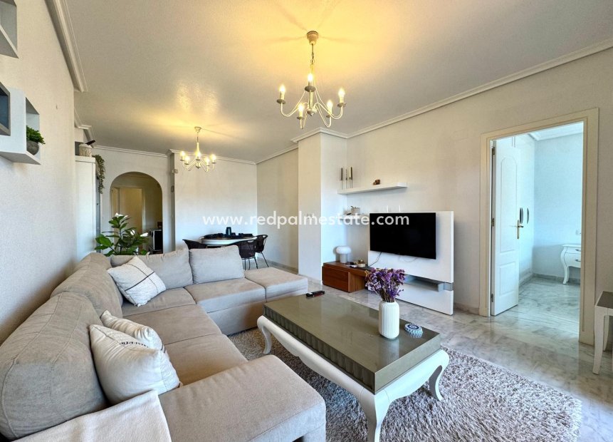 Reventa - Apartamento -
Orihuela Costa