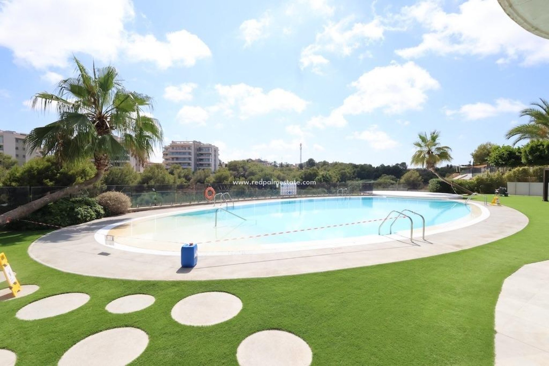 Reventa - Apartamento -
Orihuela Costa