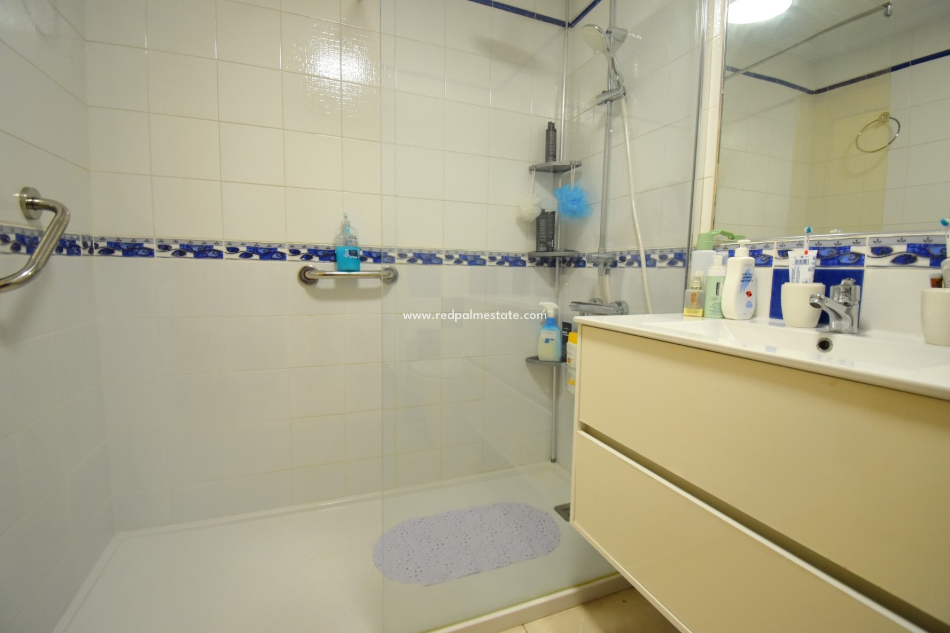 Reventa - Apartamento -
Orihuela Costa