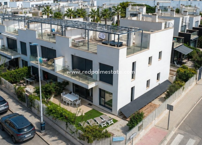 Reventa - Apartamento -
Orihuela Costa