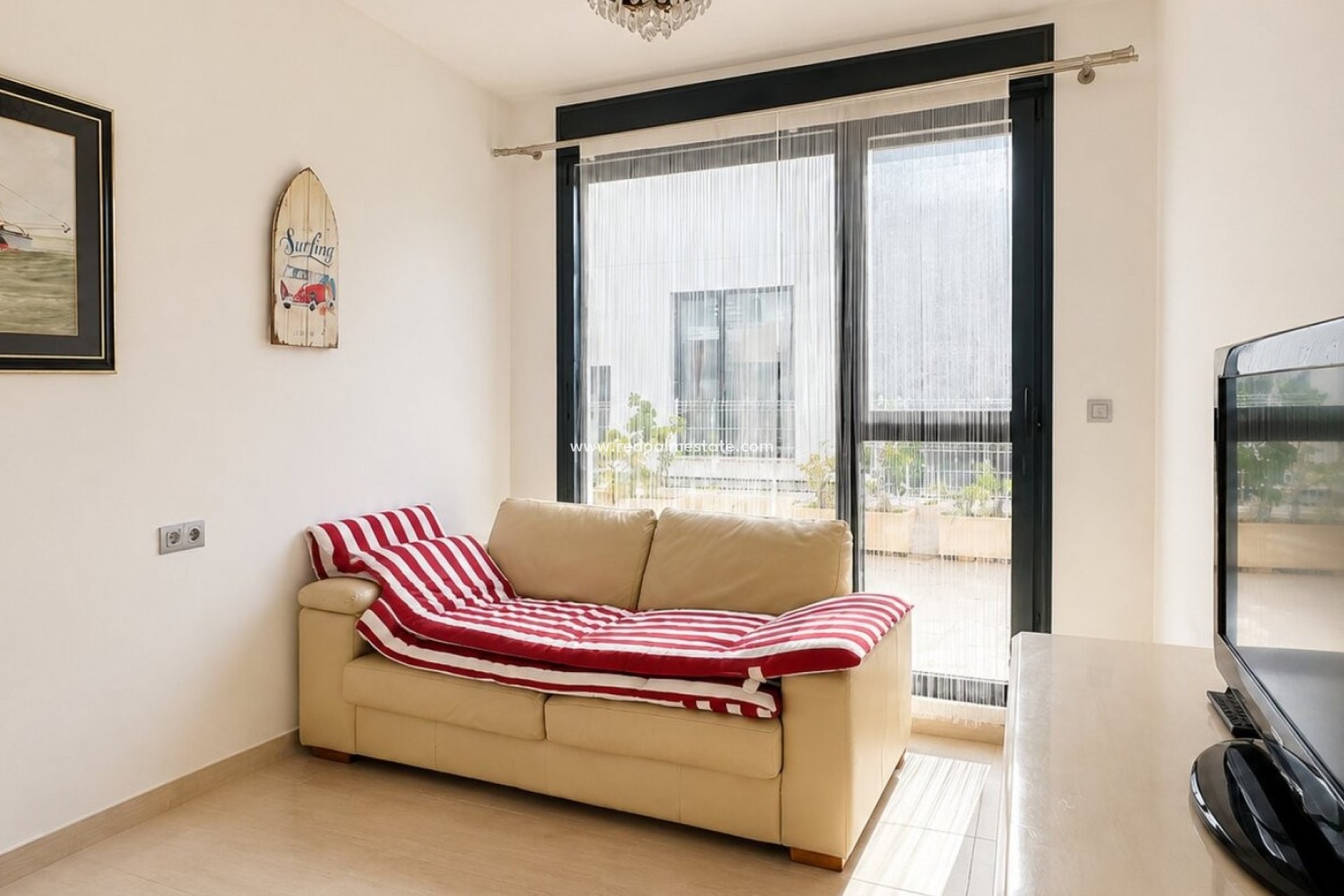 Reventa - Apartamento -
Orihuela Costa