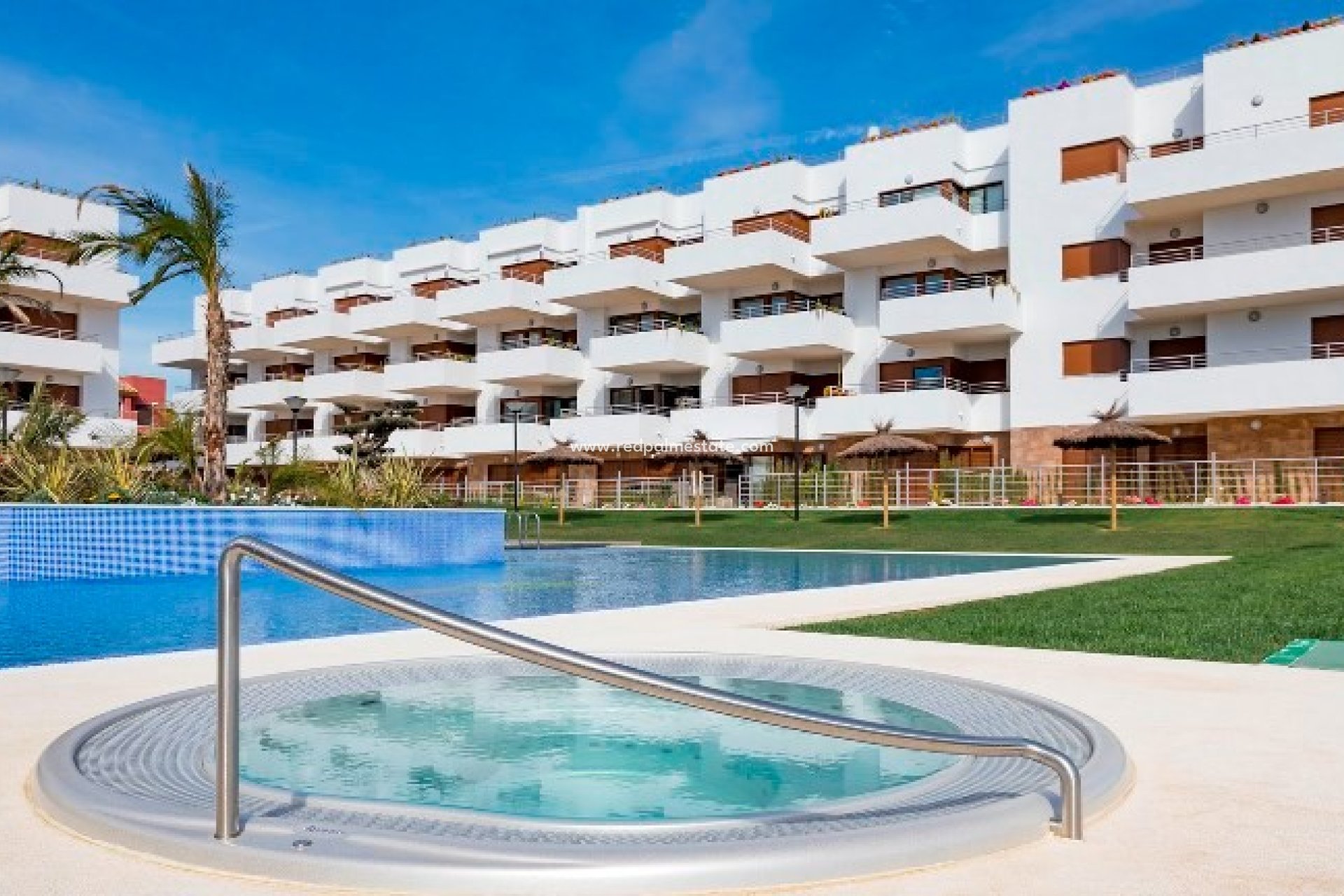 Reventa - Apartamento -
Orihuela Costa