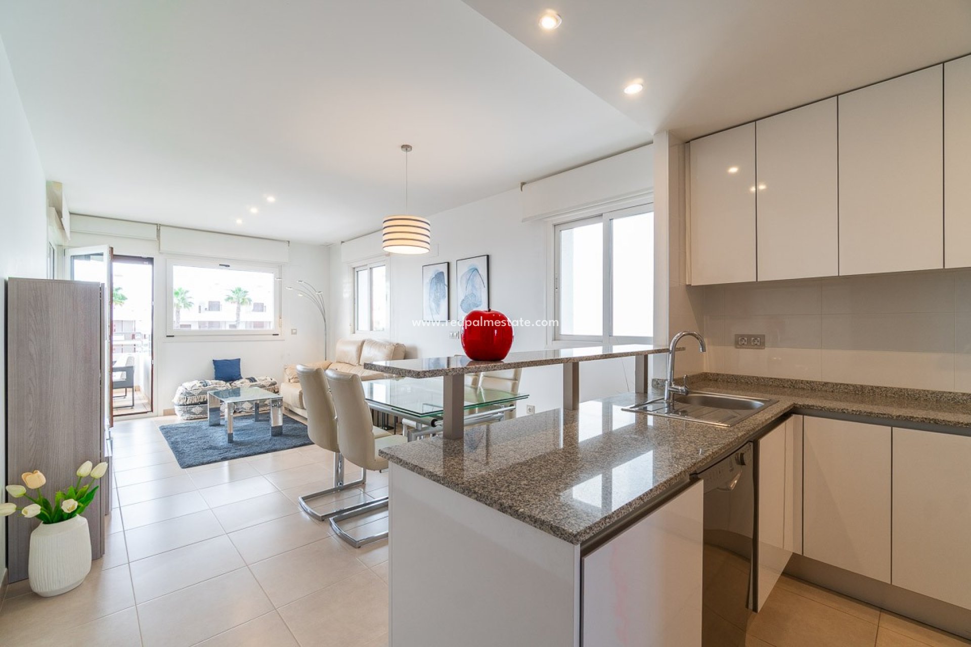 Reventa - Apartamento -
Orihuela Costa