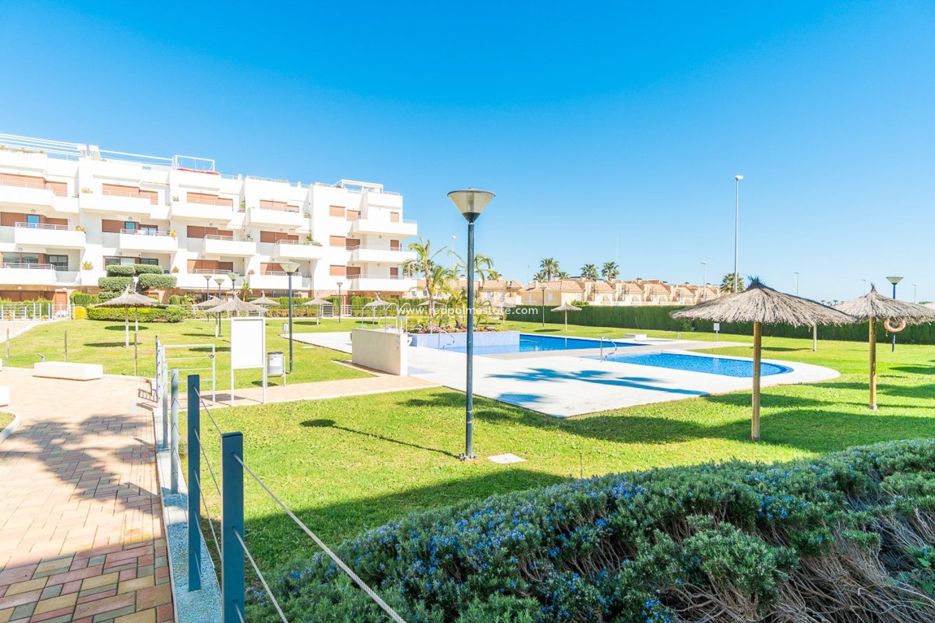 Reventa - Apartamento -
Orihuela Costa