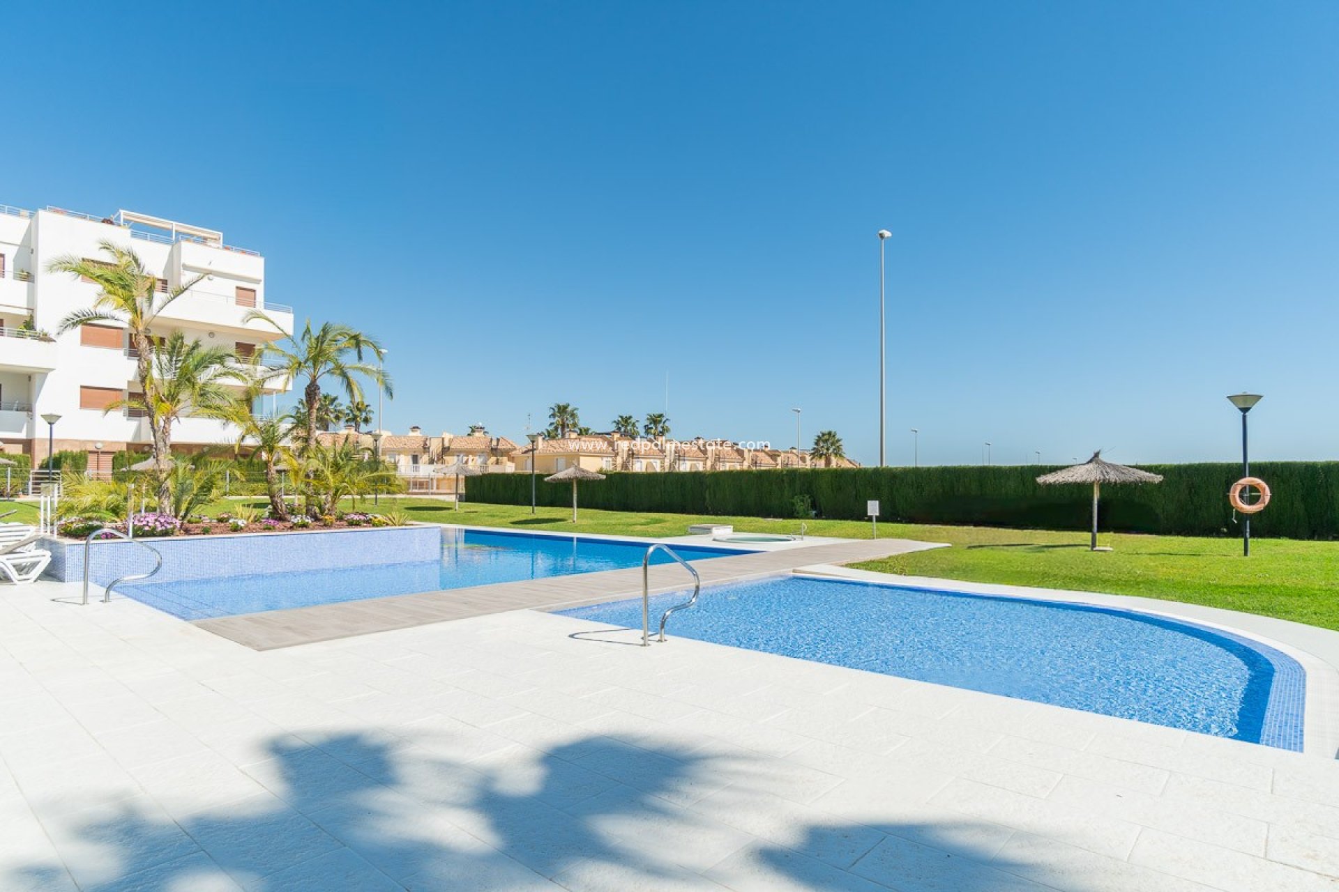 Reventa - Apartamento -
Orihuela Costa