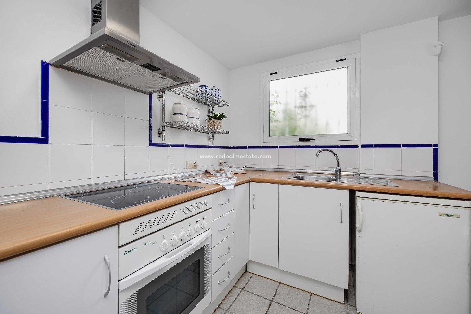 Reventa - Apartamento -
Orihuela Costa