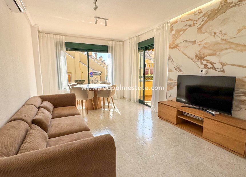 Reventa - Apartamento -
Orihuela Costa