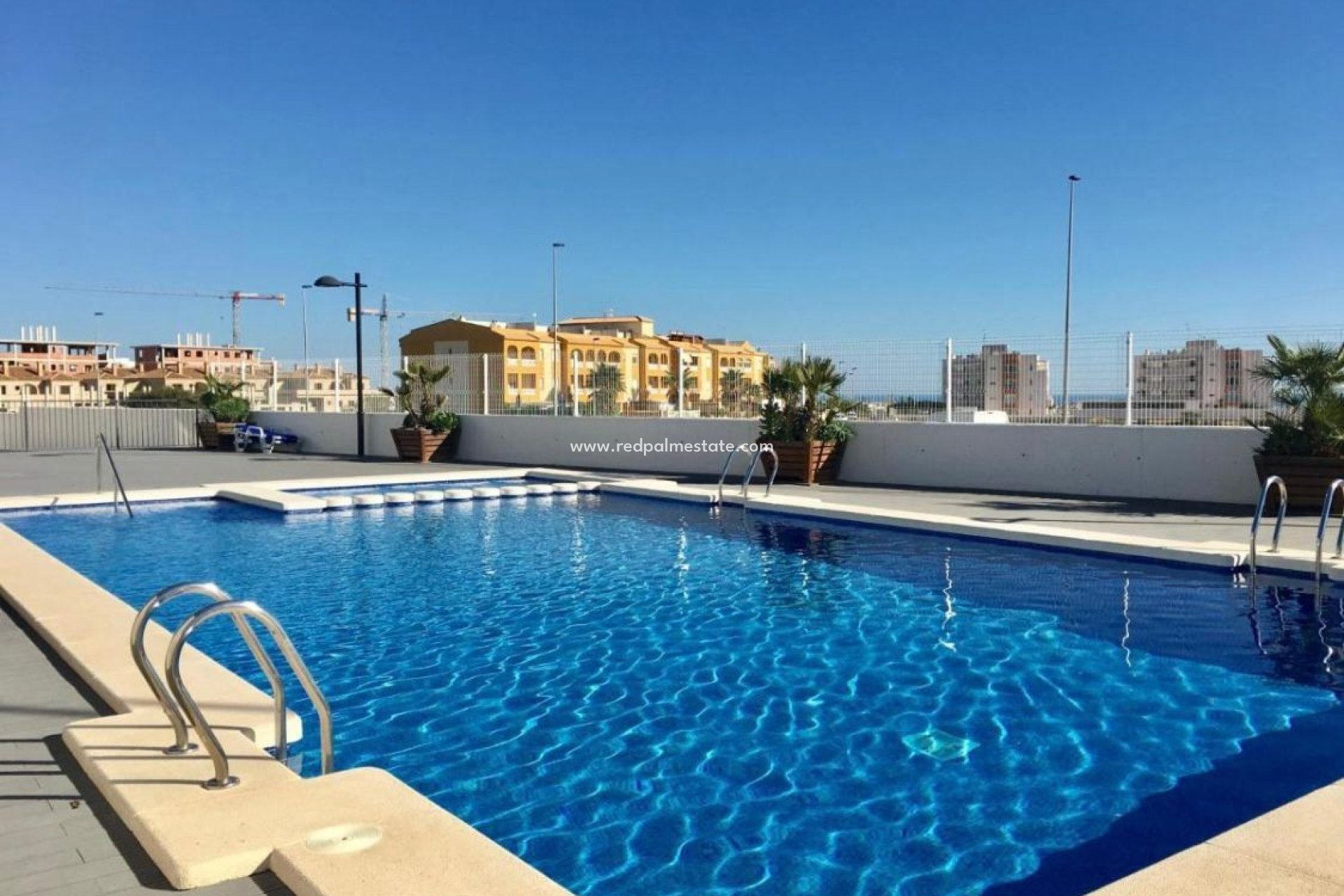 Reventa - Apartamento -
Orihuela Costa