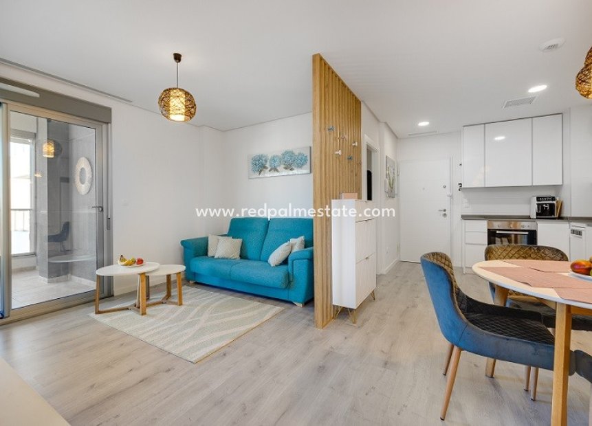 Reventa - Apartamento -
Orihuela Costa