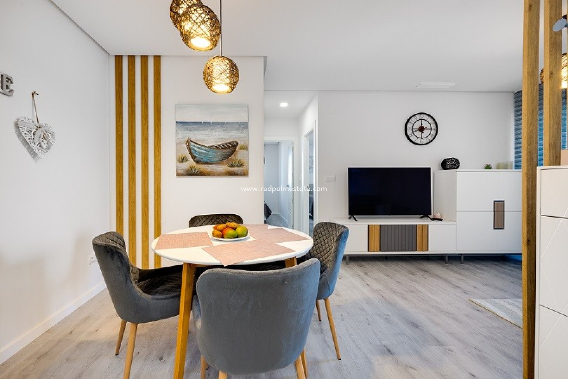 Reventa - Apartamento -
Orihuela Costa