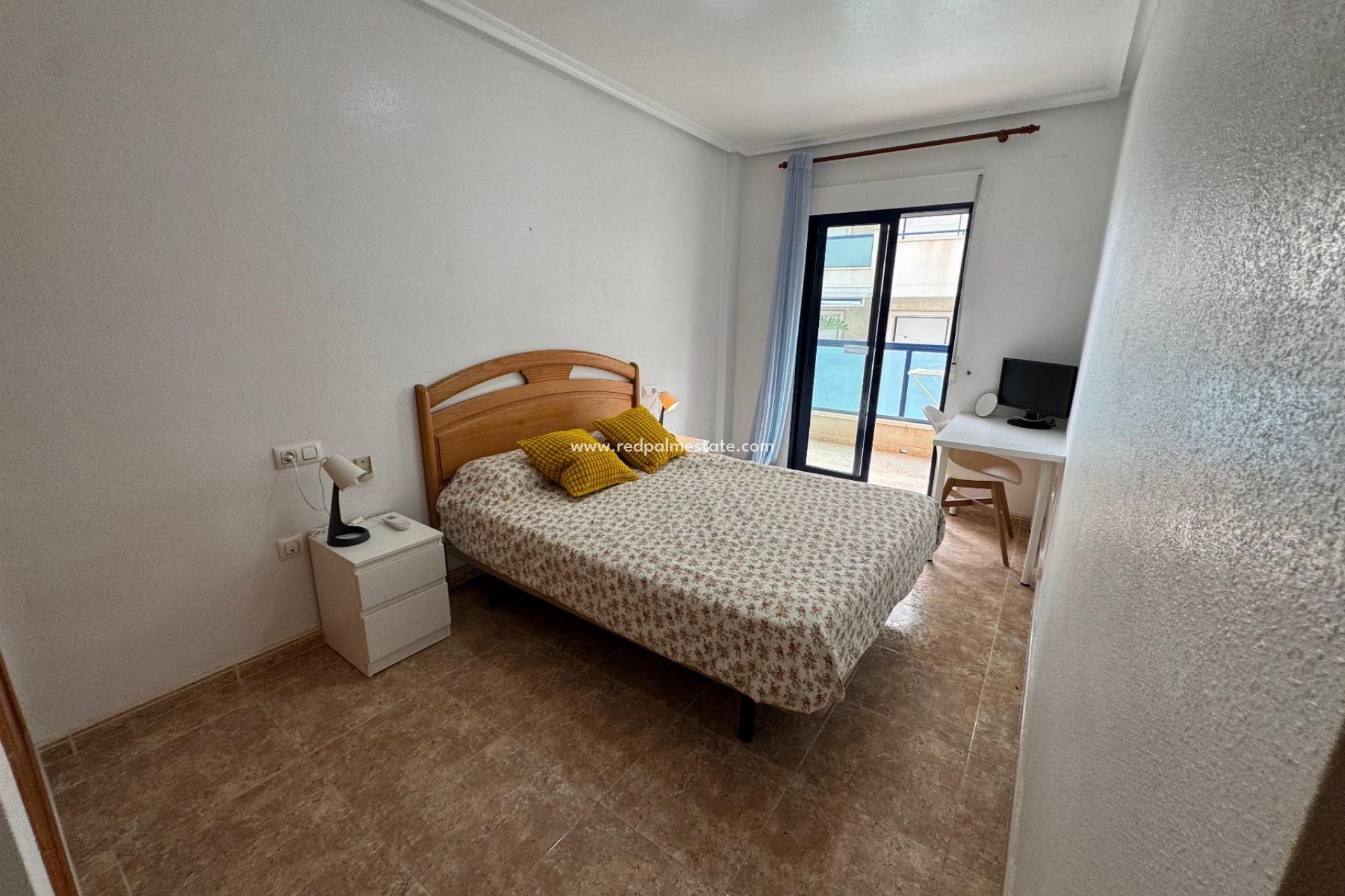Reventa - Apartamento -
Orihuela Costa